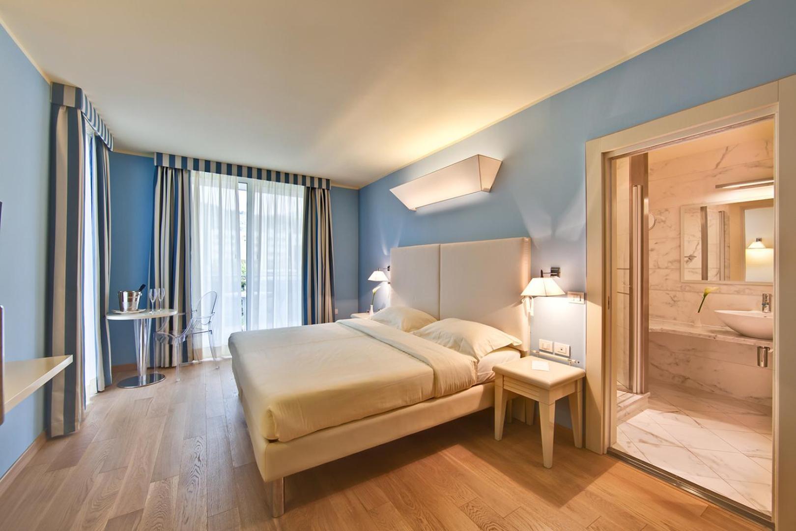 Standard Double or Twin Room Balcony