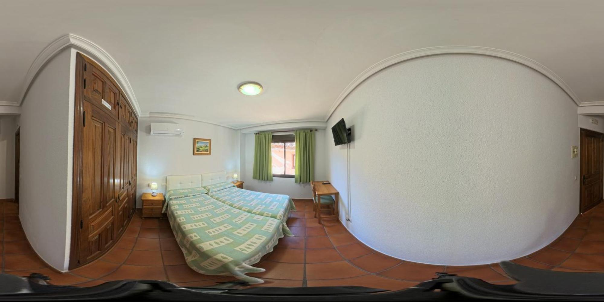 Budget Twin Room,1624319034:JPEG