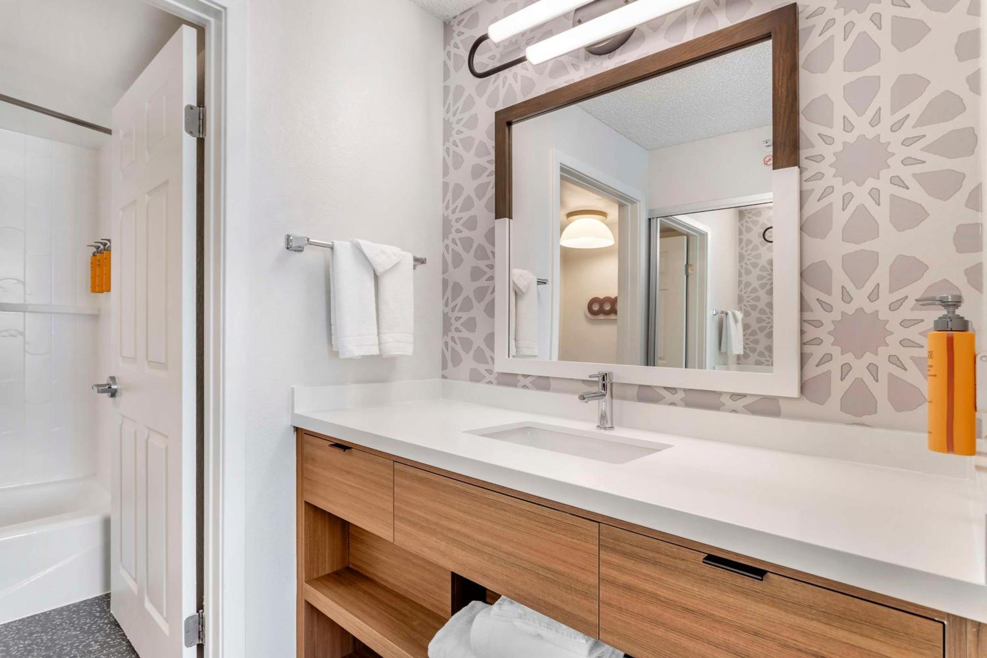 Mobility Accessible Studio Suite Queen Roll Shower