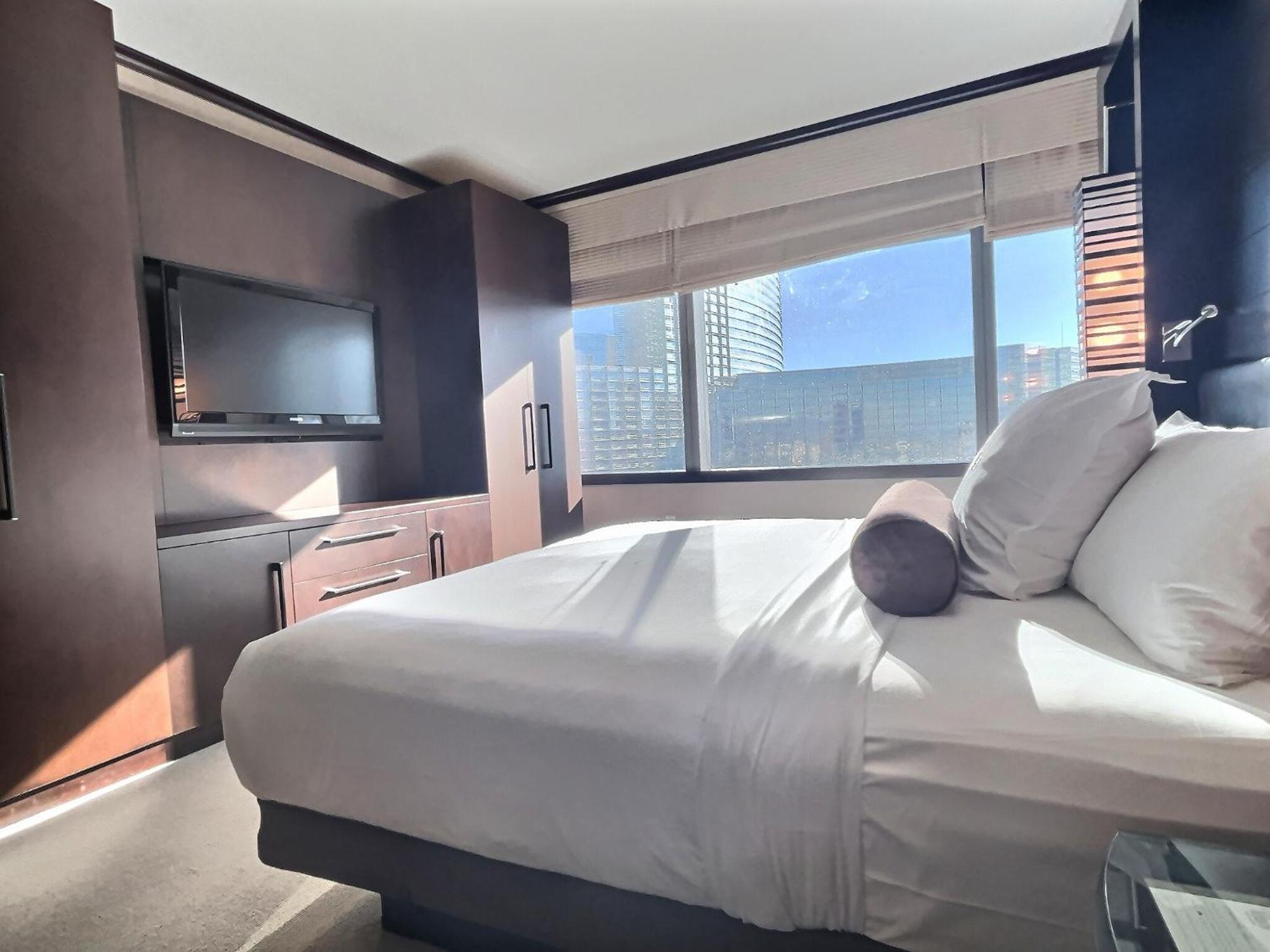 Vdara Studio – Aria View