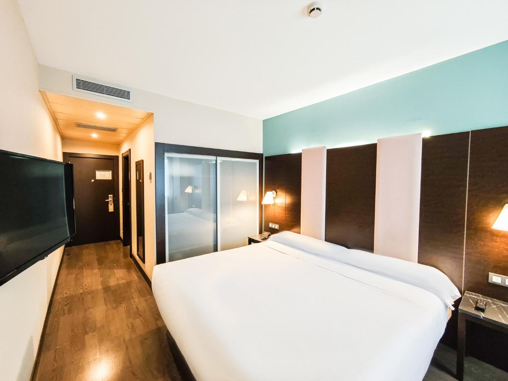 Standard King Room,1625479107:JPEG
