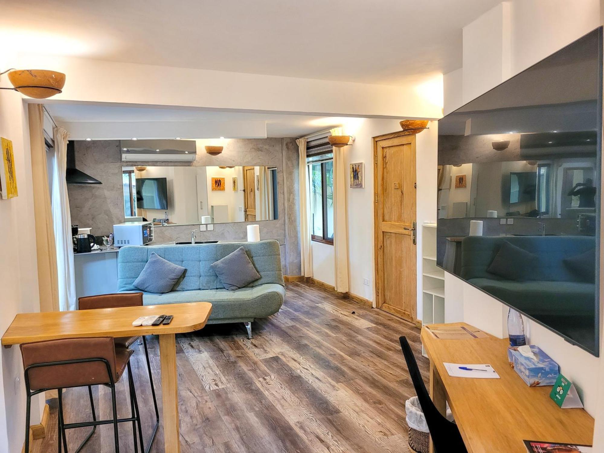 One-Bedroom Apartment