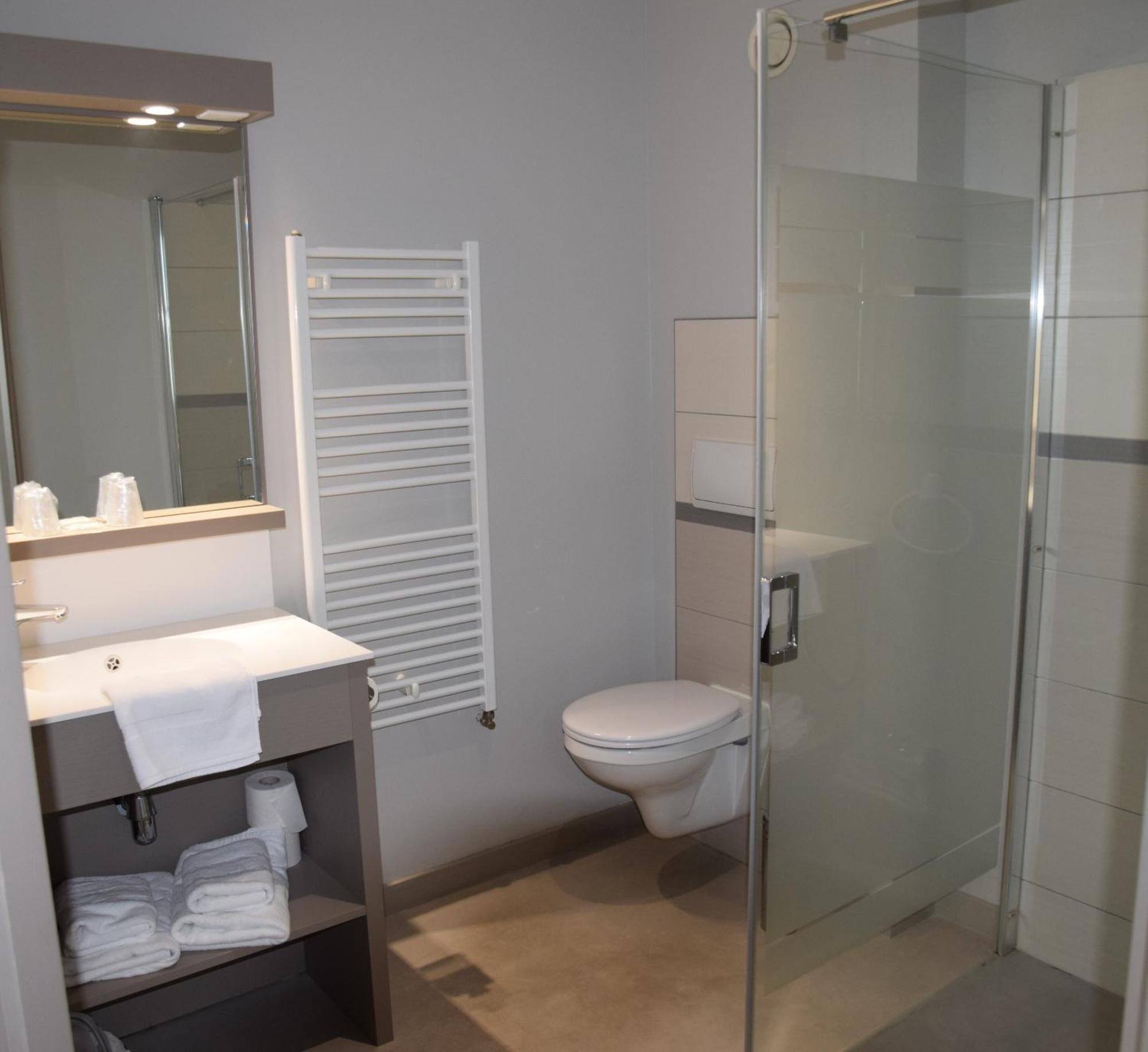 Standard Triple Room,1625553570:JPEG