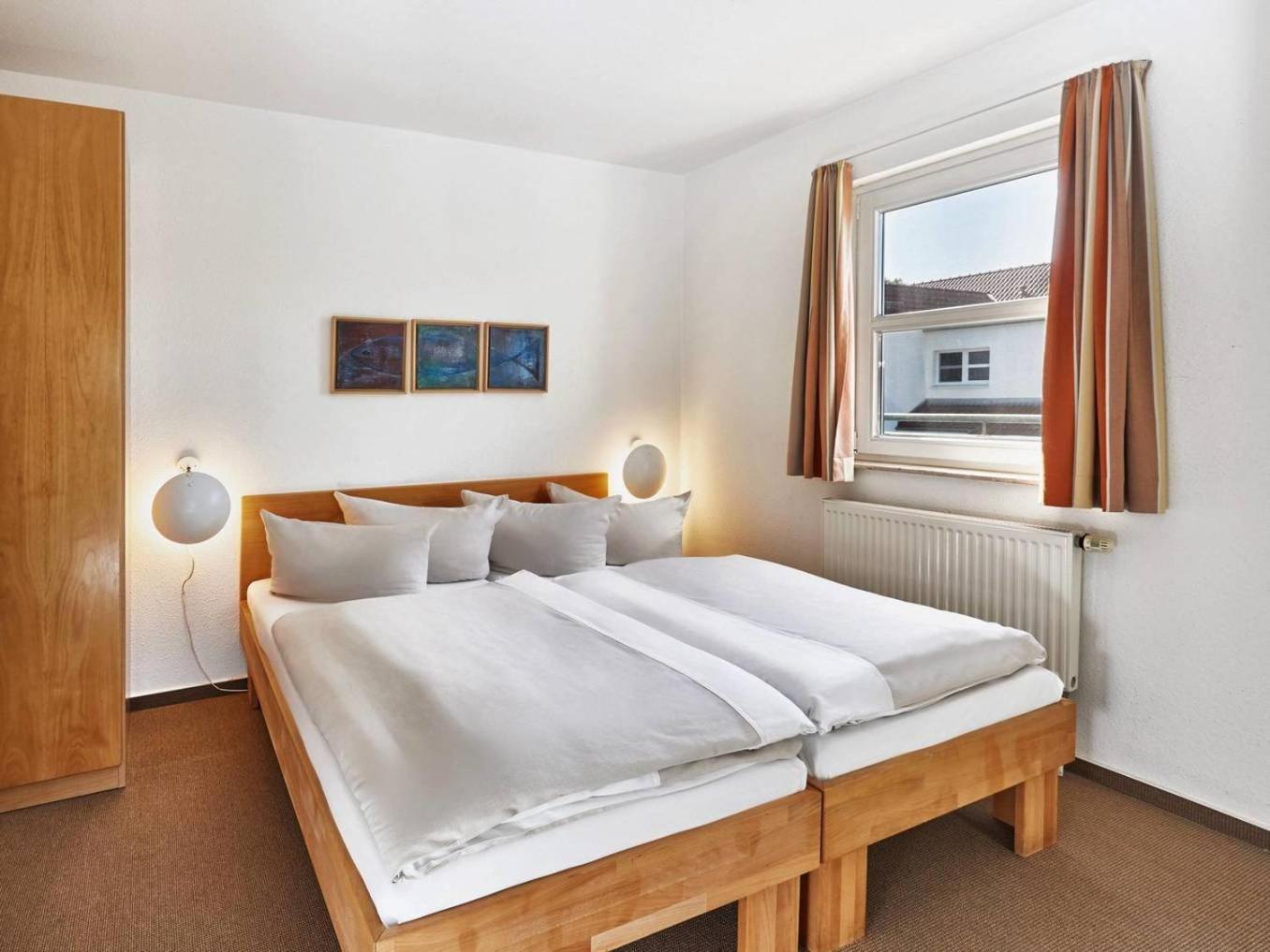 Two-Bedroom Apartment Sauna