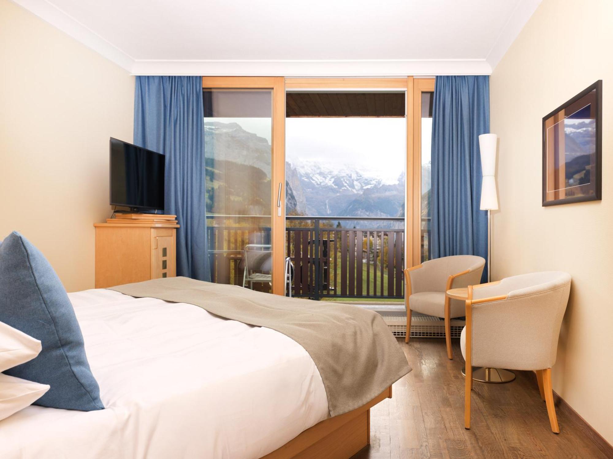 Double Room Mountain View Balcony