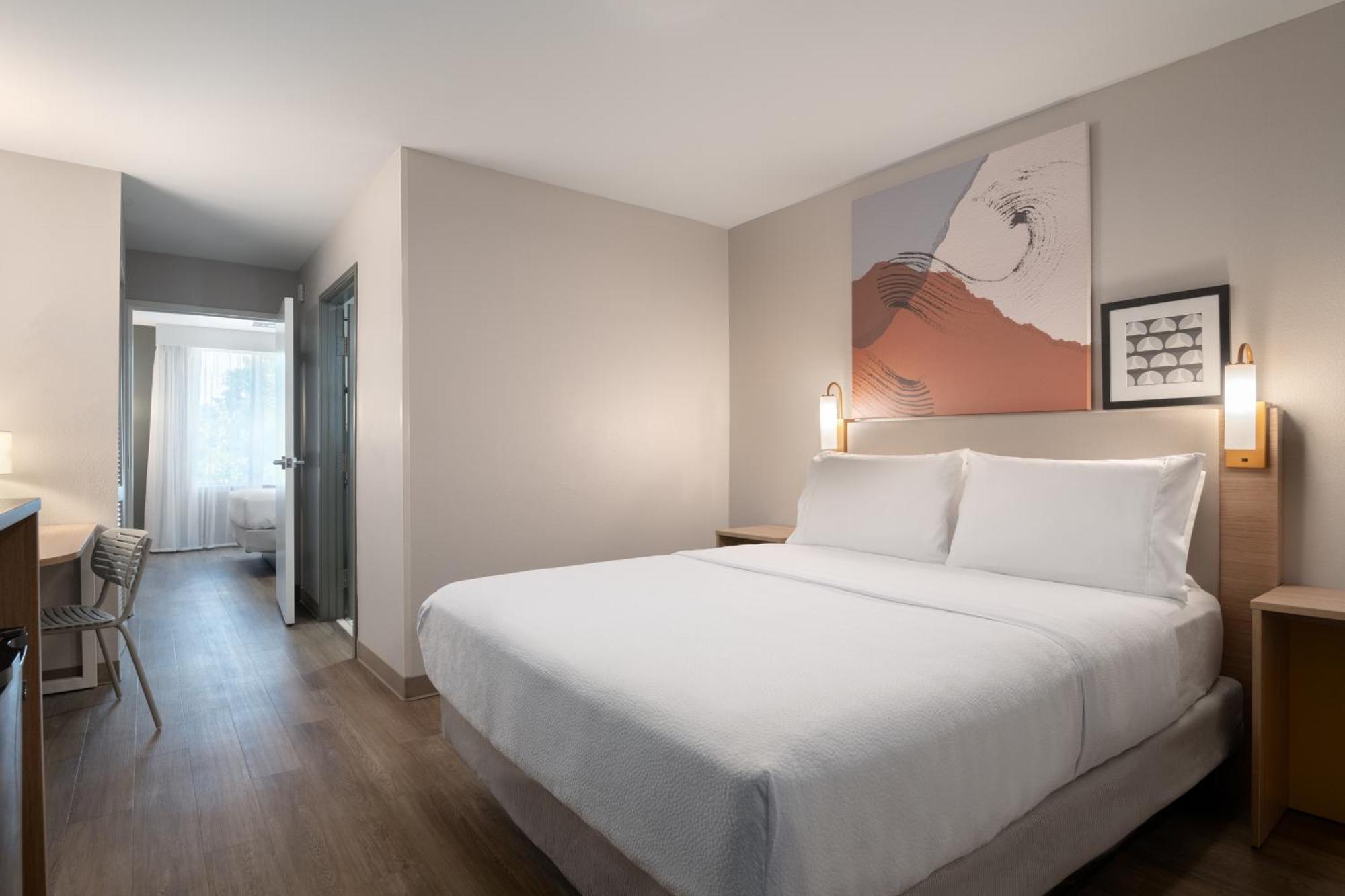 Queen Suite Two Queen Beds