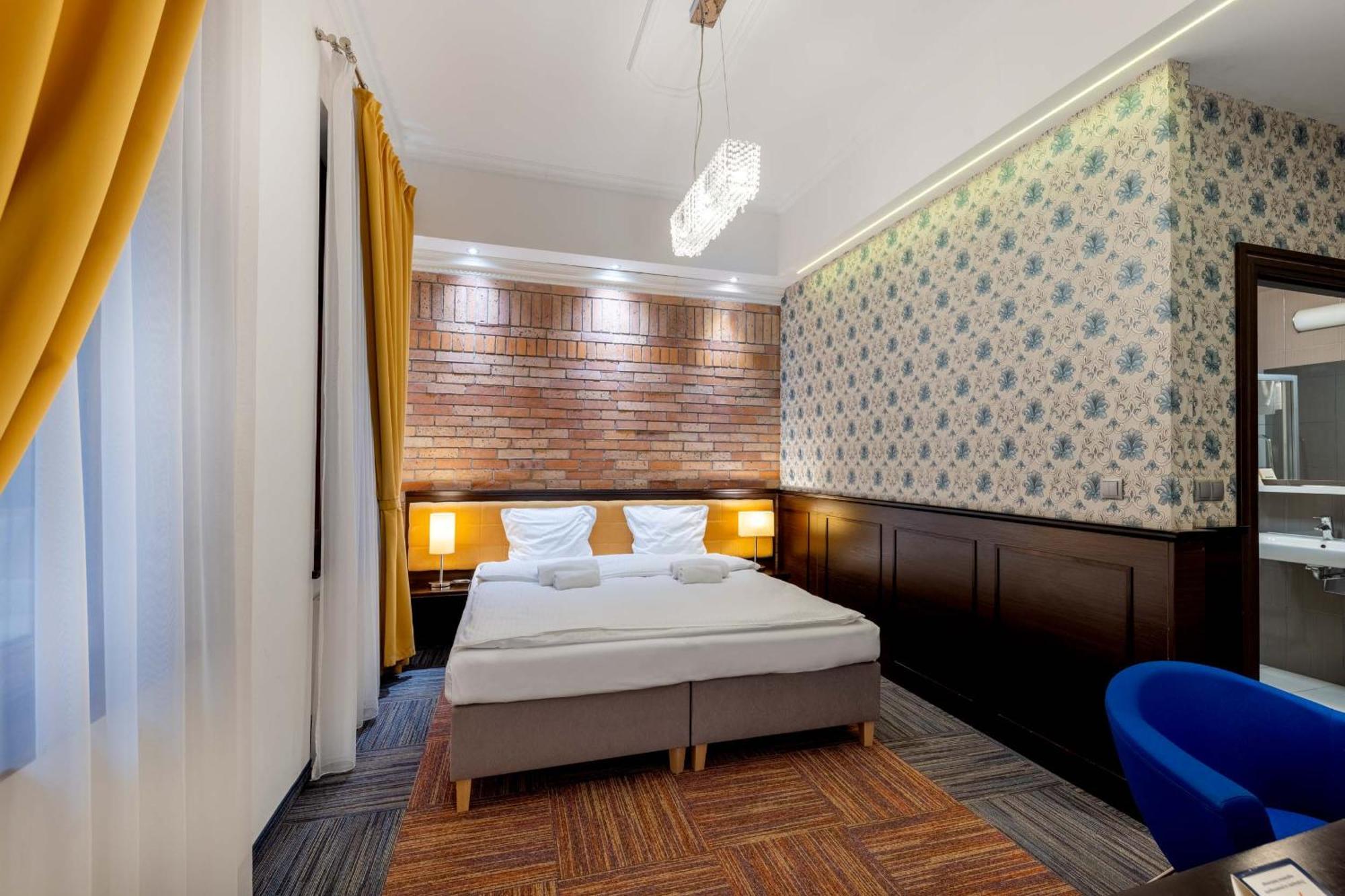 Double Room Patio