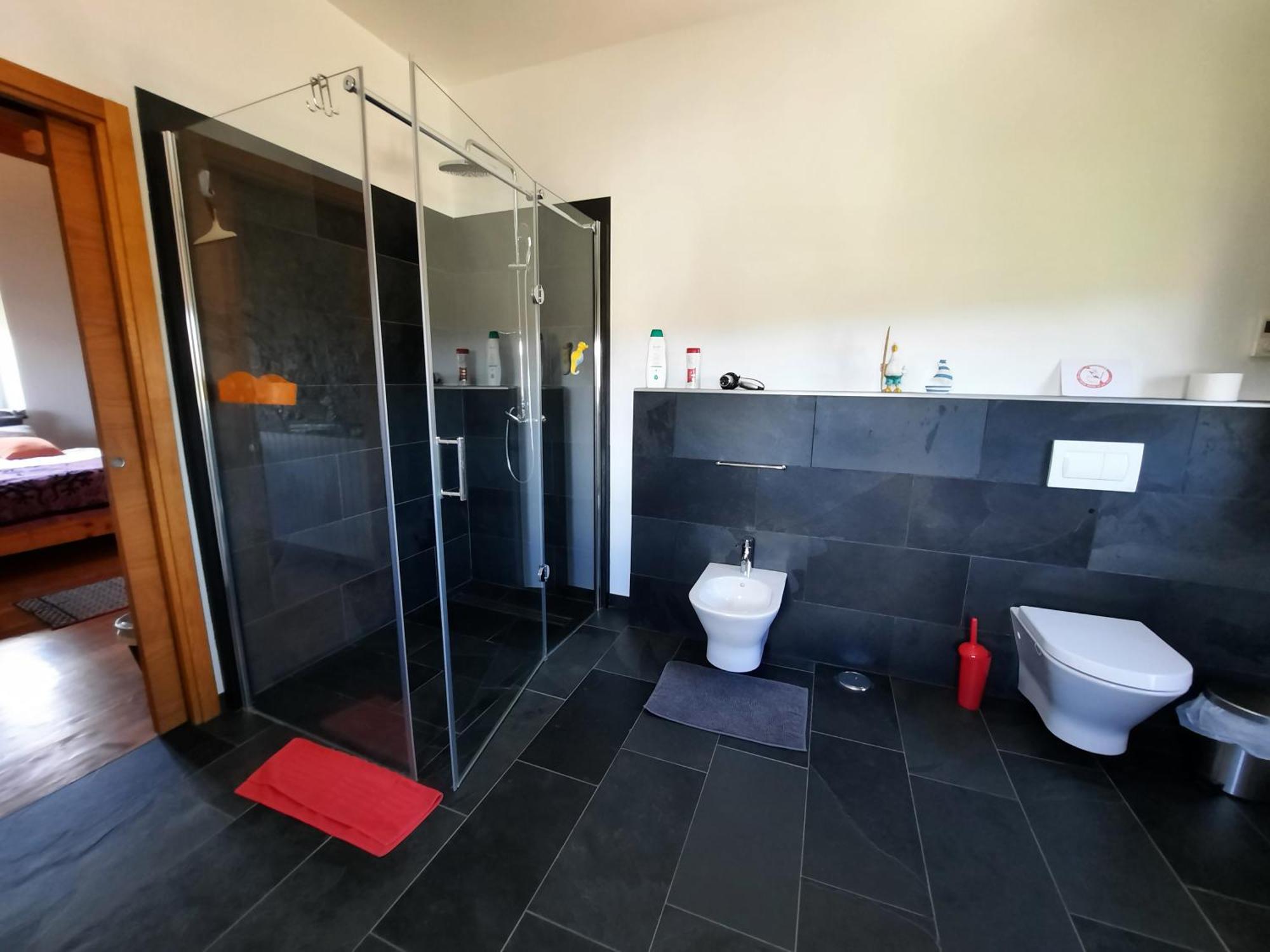 Double Room Private Bathroom