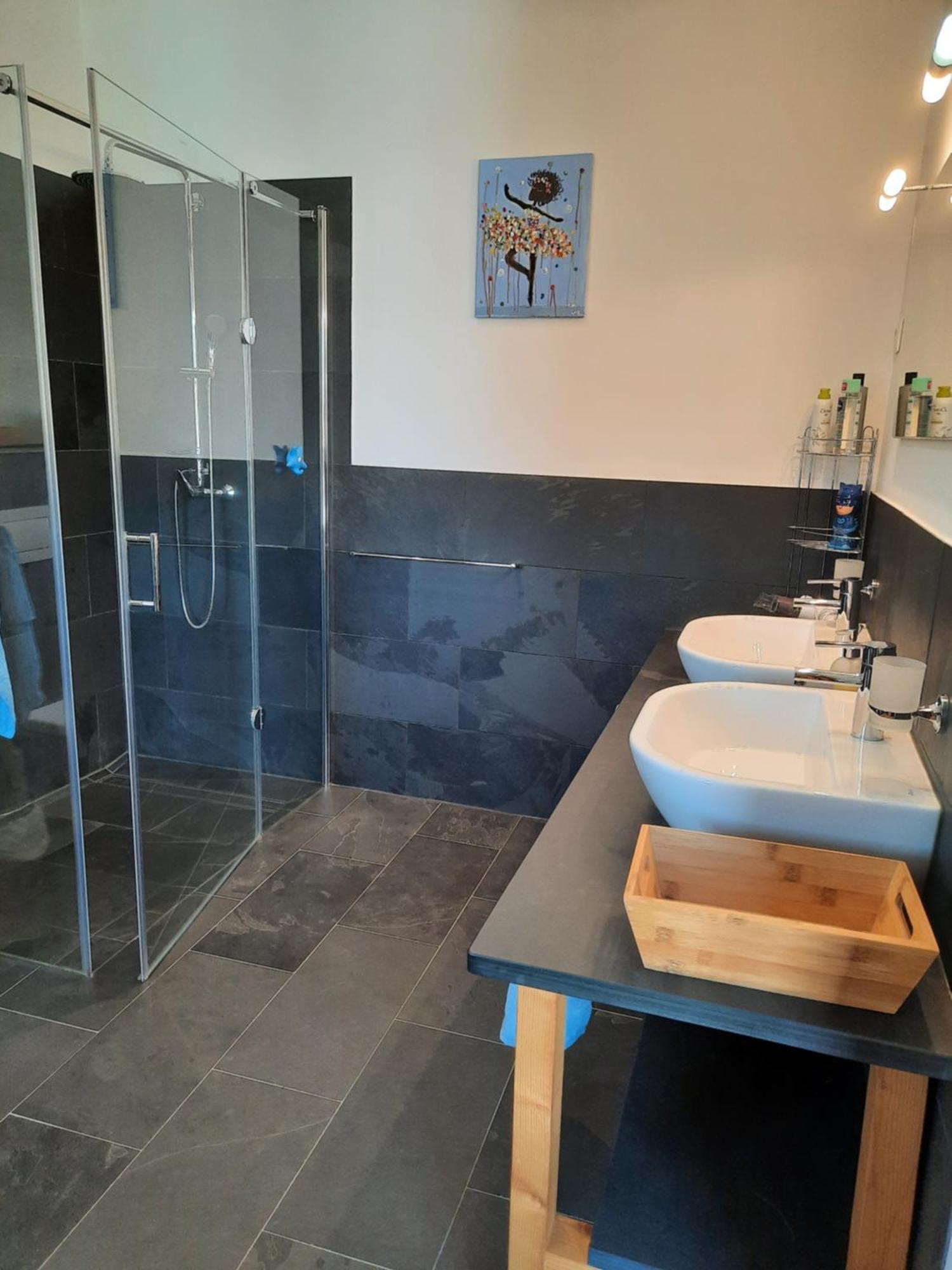 Triple Room Private Bathroom
