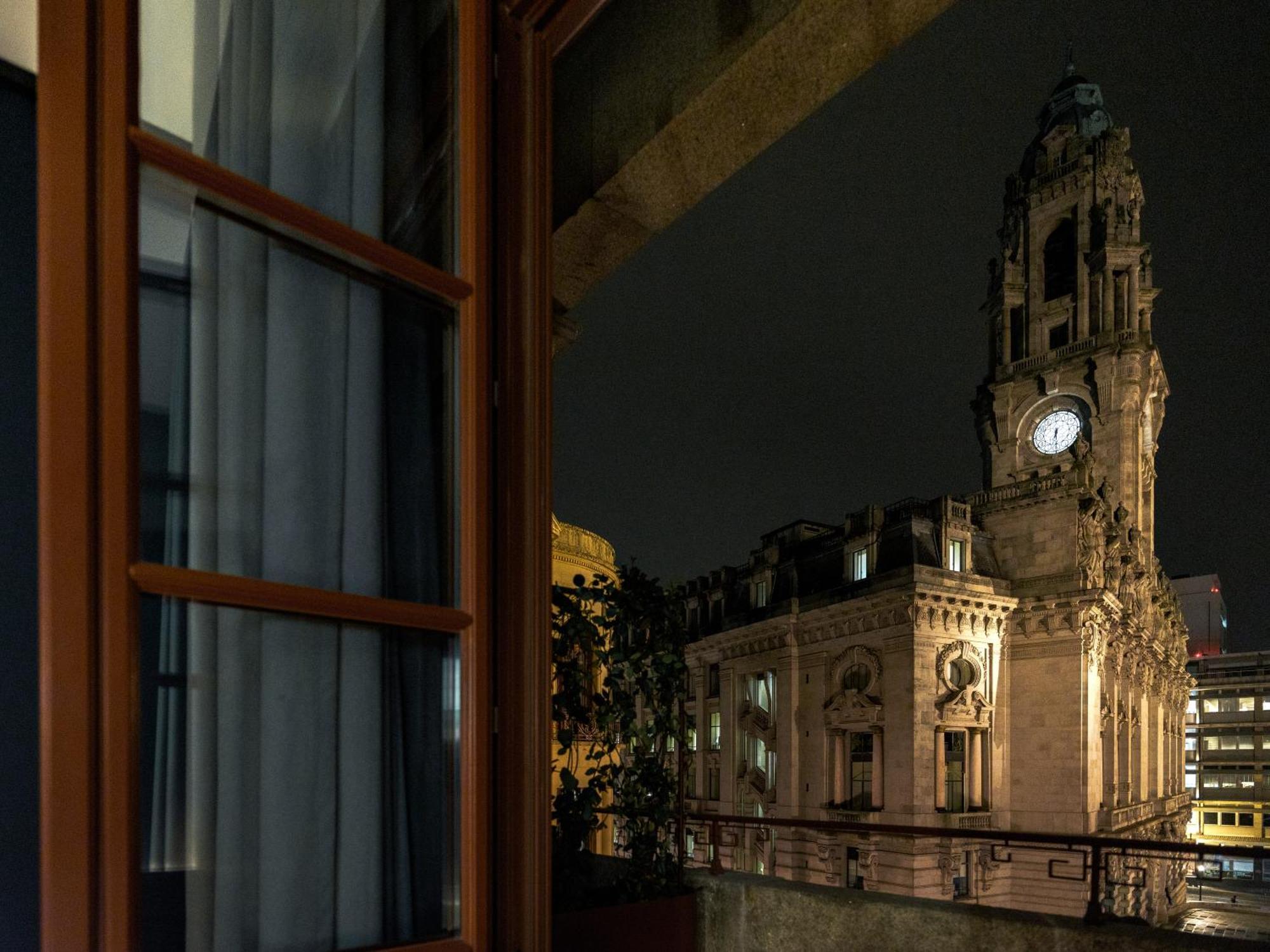 Double Room Aliados View