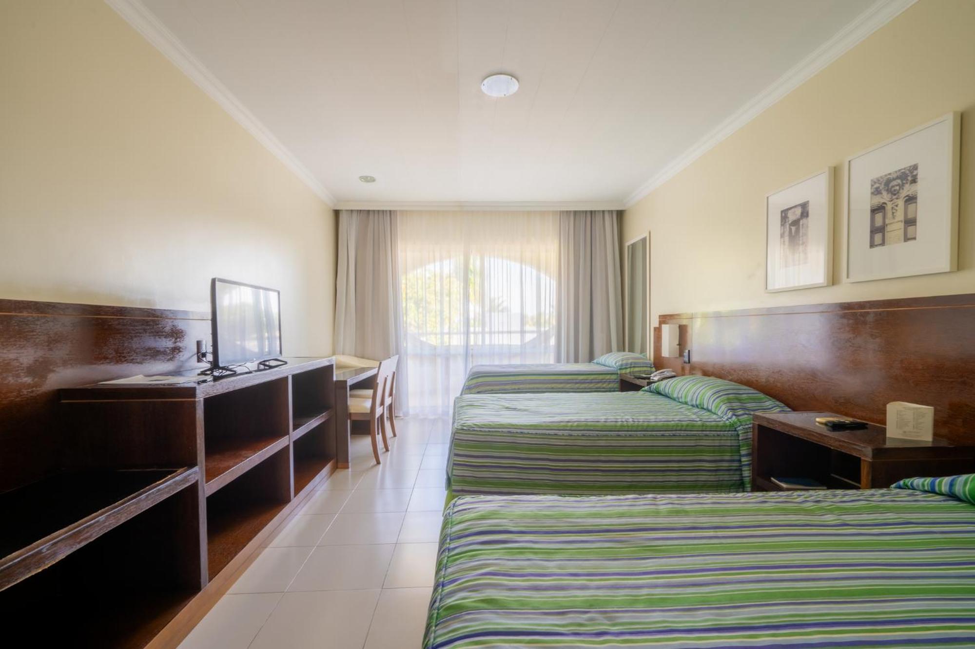 Luxury Triple Room
