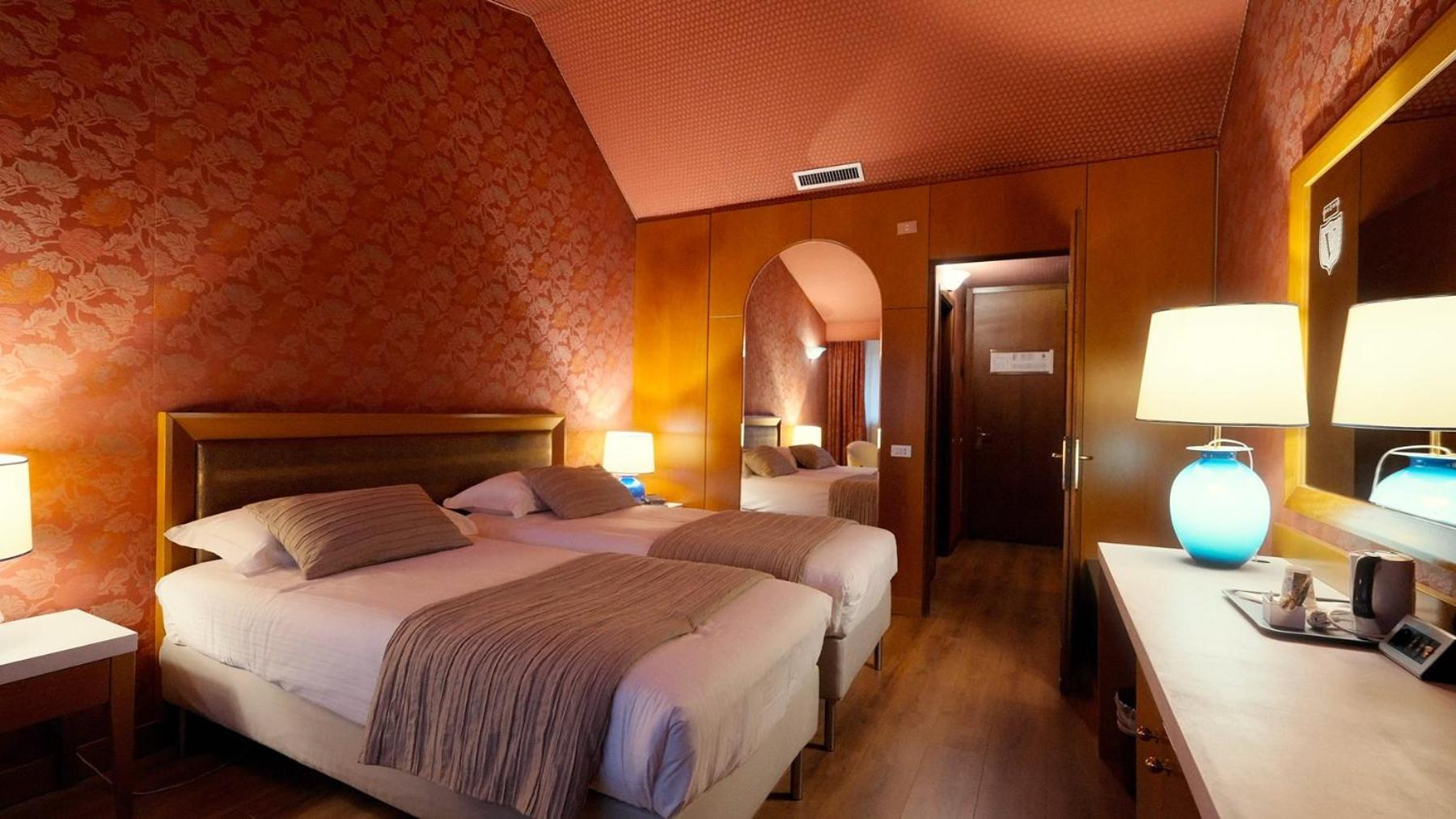 Economy Triple Room,1627205673:JPEG