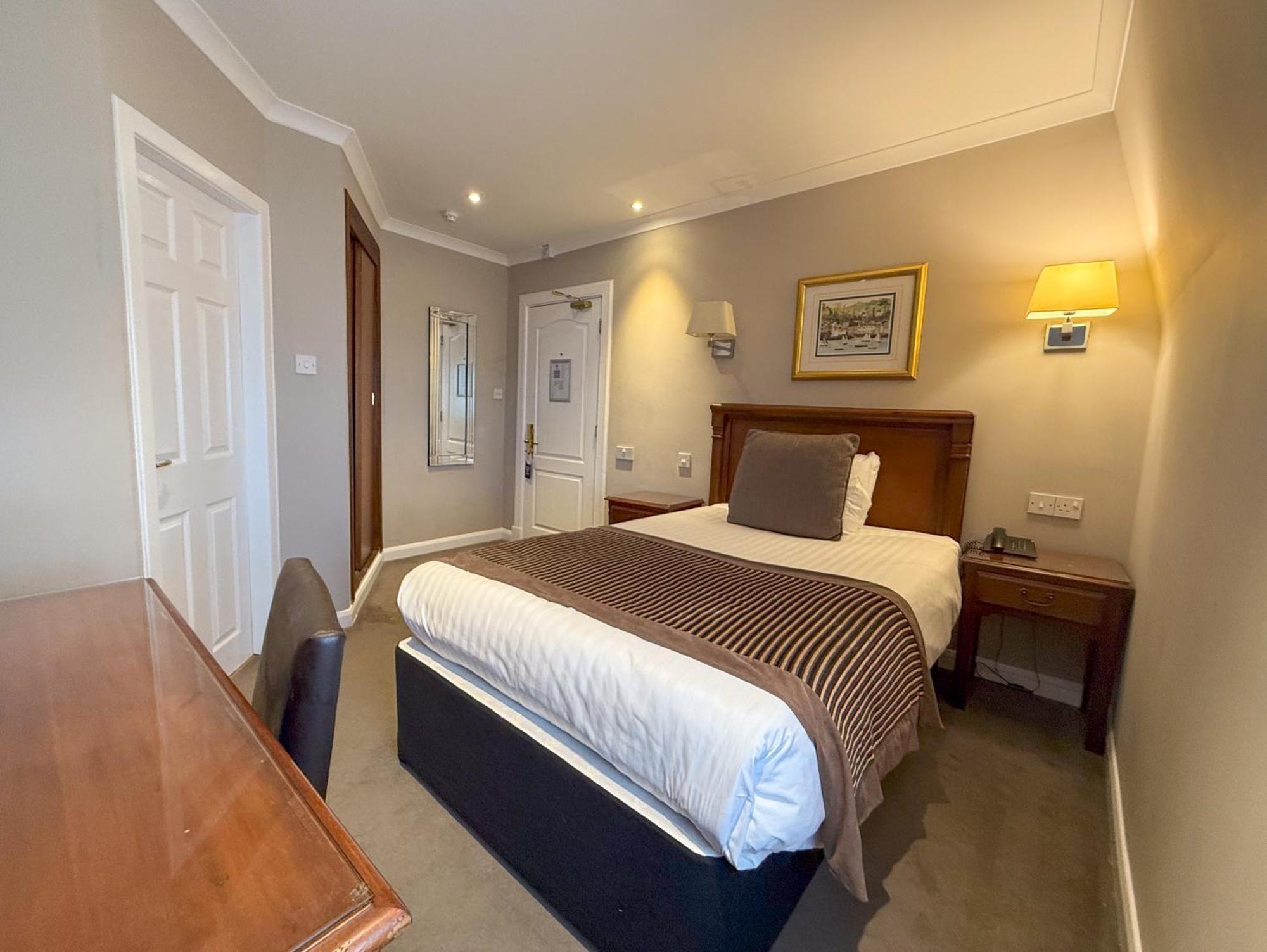 Single Guest Room,1627205892:JPEG