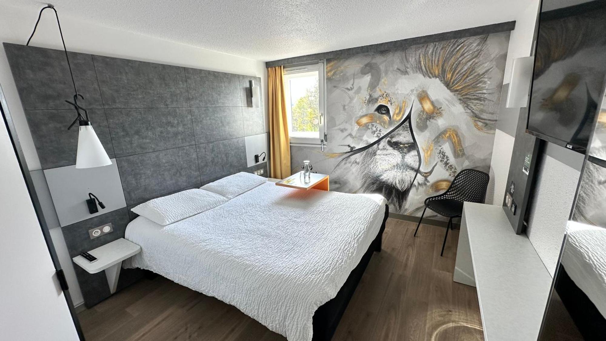Standard One Double Bed