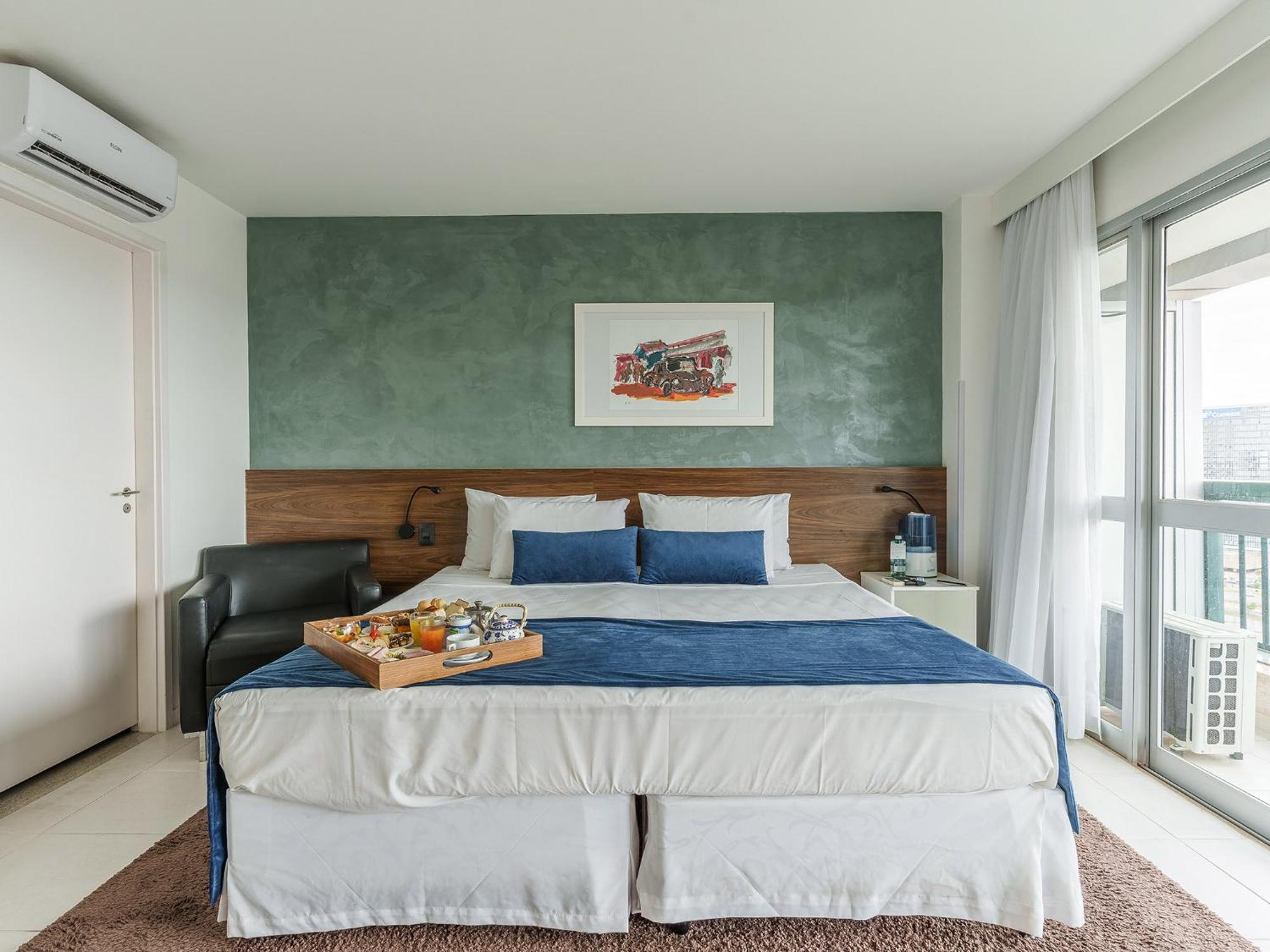 Deluxe Room,1627229539:JPEG