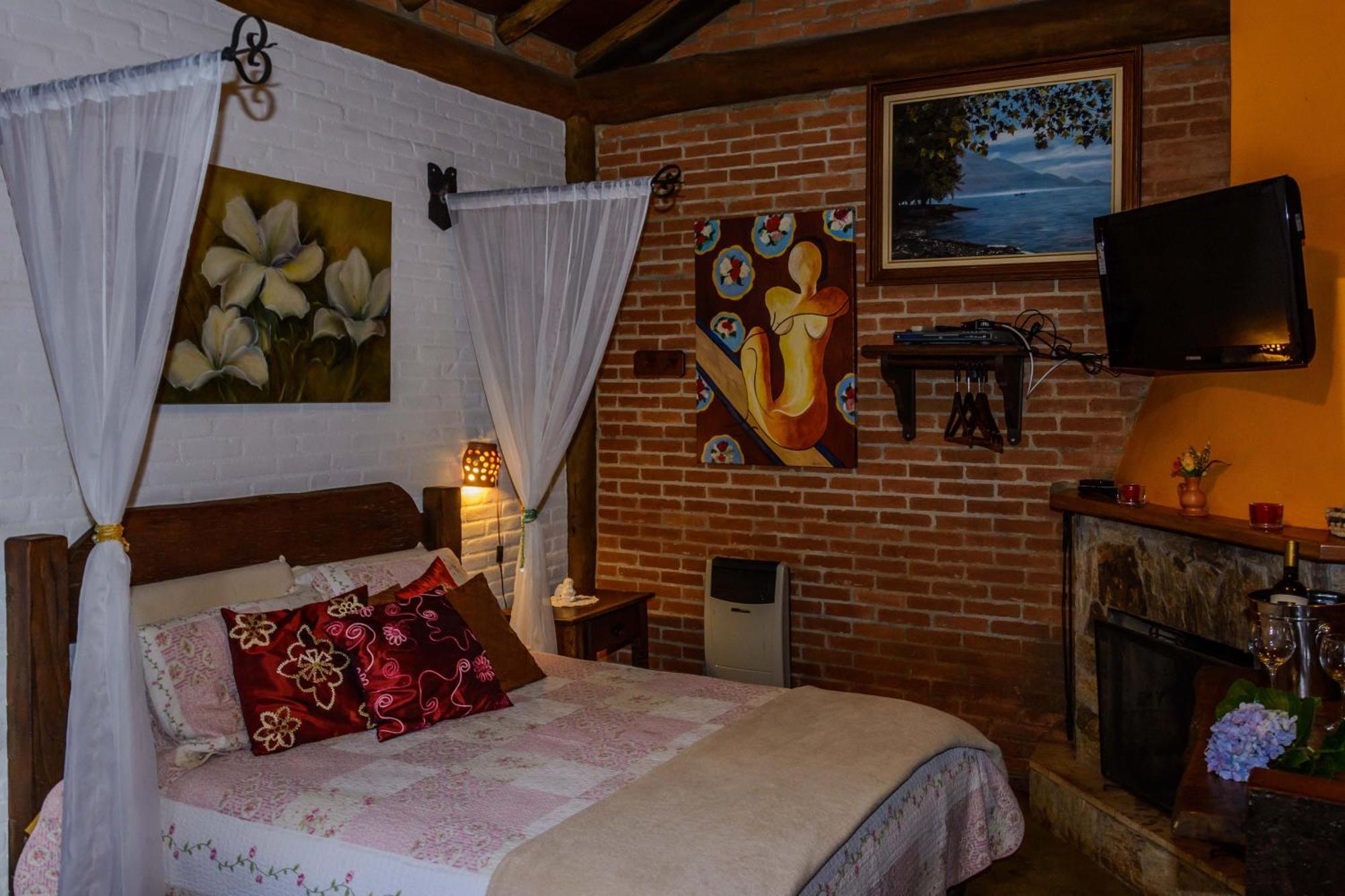 Chalet Tarsila do Amaral
