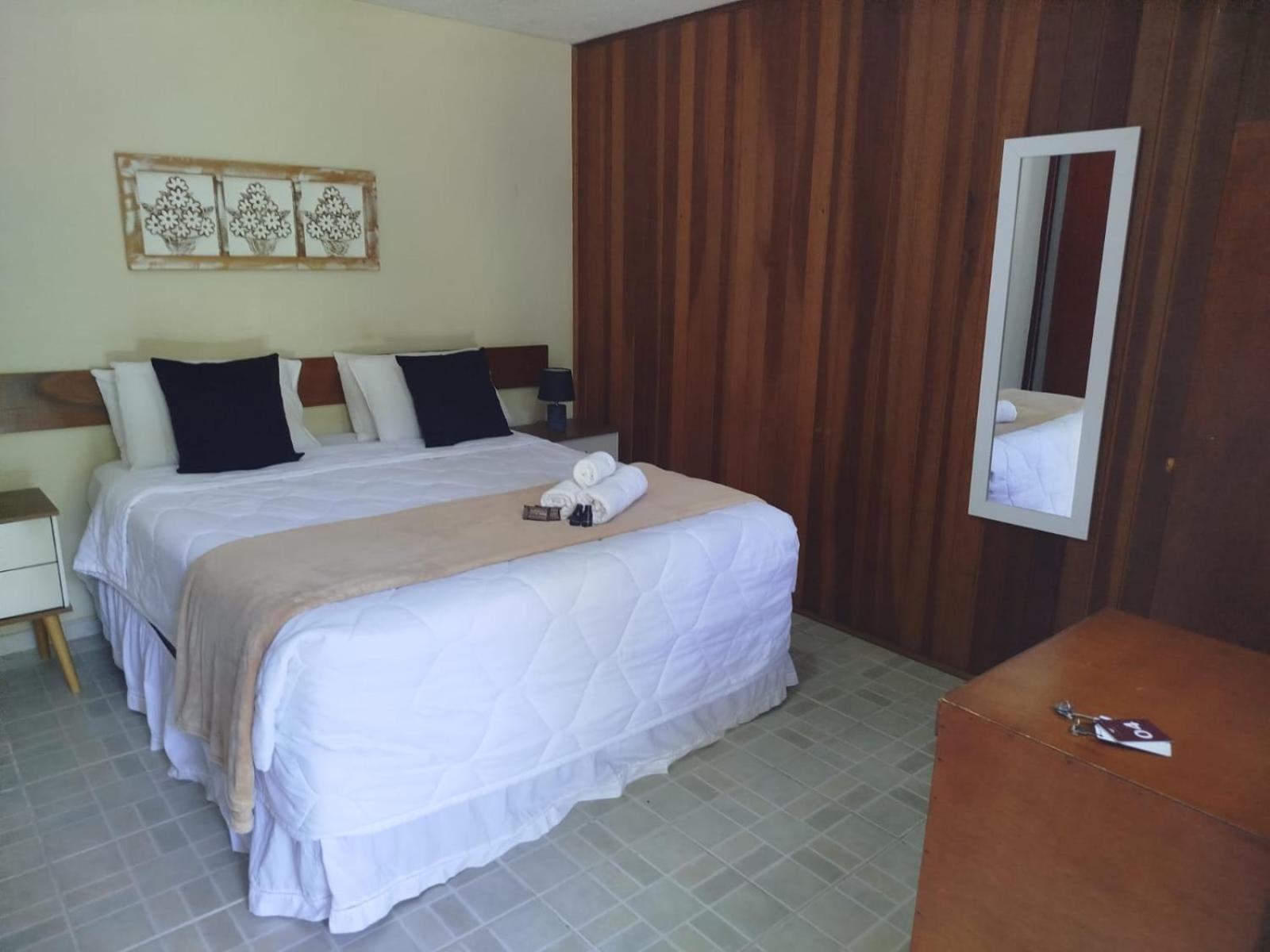 Standard Suite,1627230871:JPEG