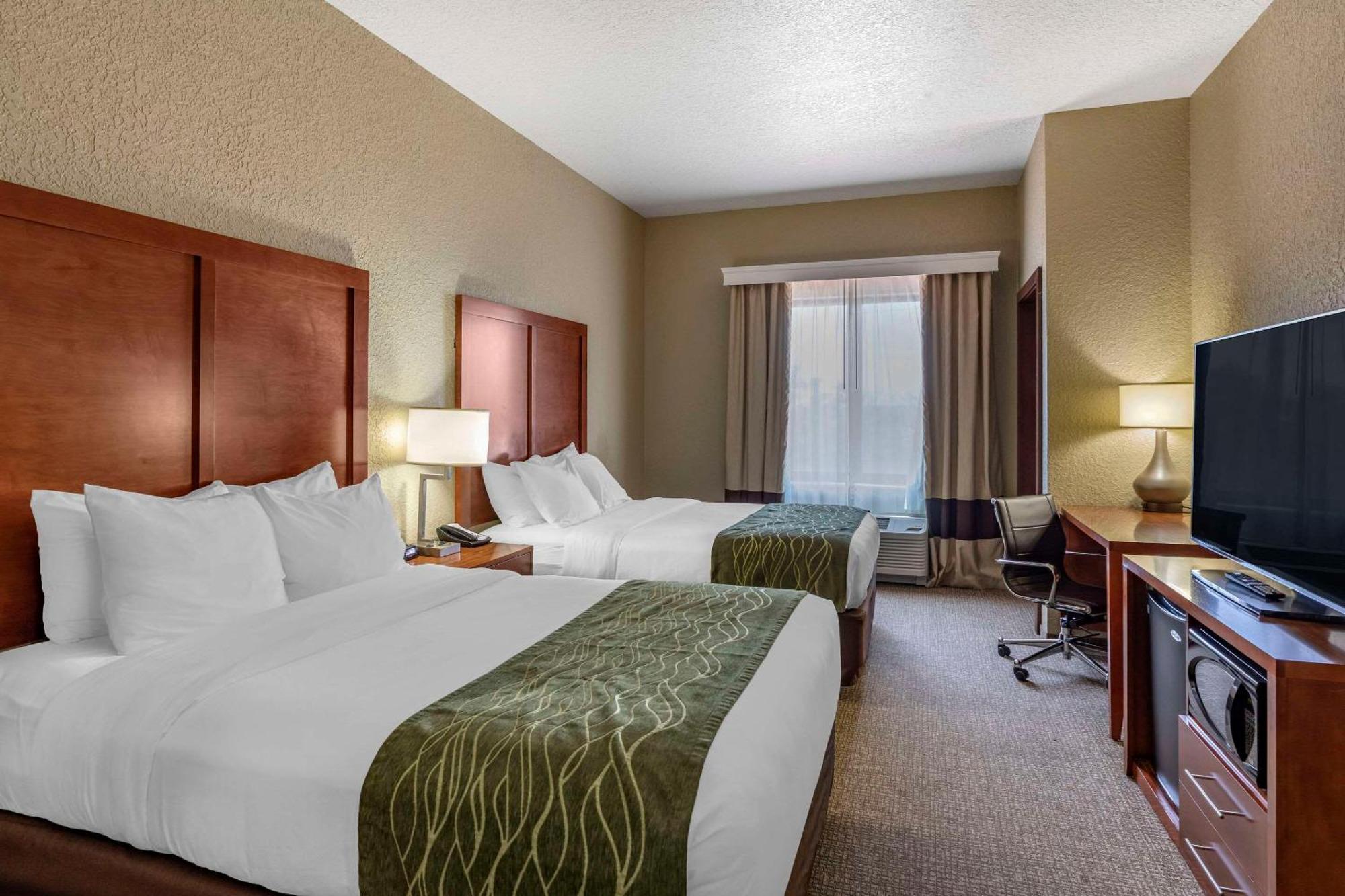 Queen Room Two Queen Beds Accessible or Non-Smoking