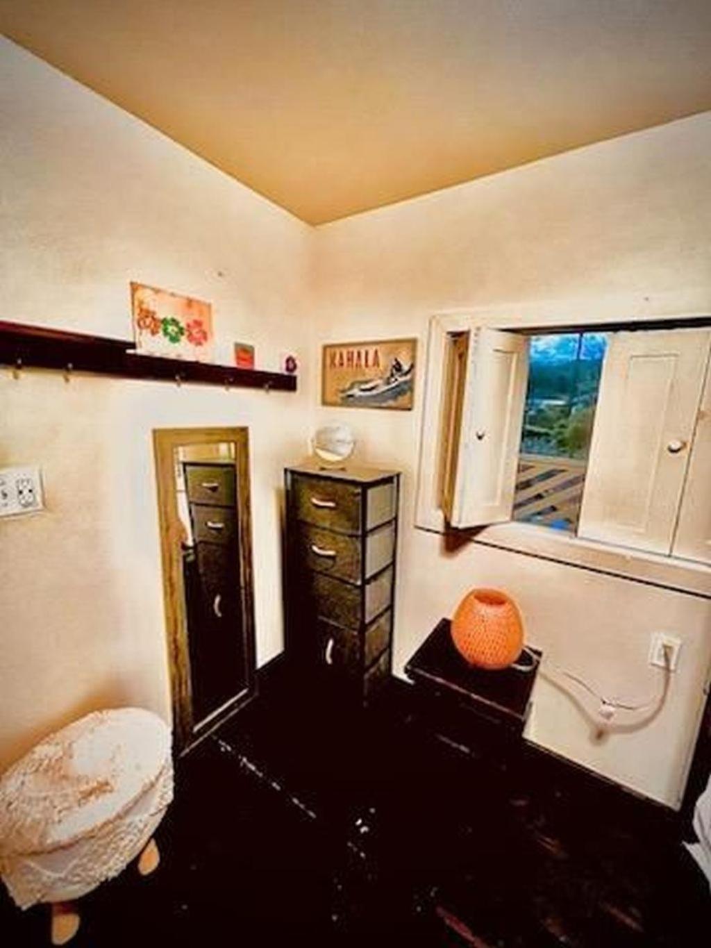 Bunk Bed Female Dormitory Room,1627273393:JPEG