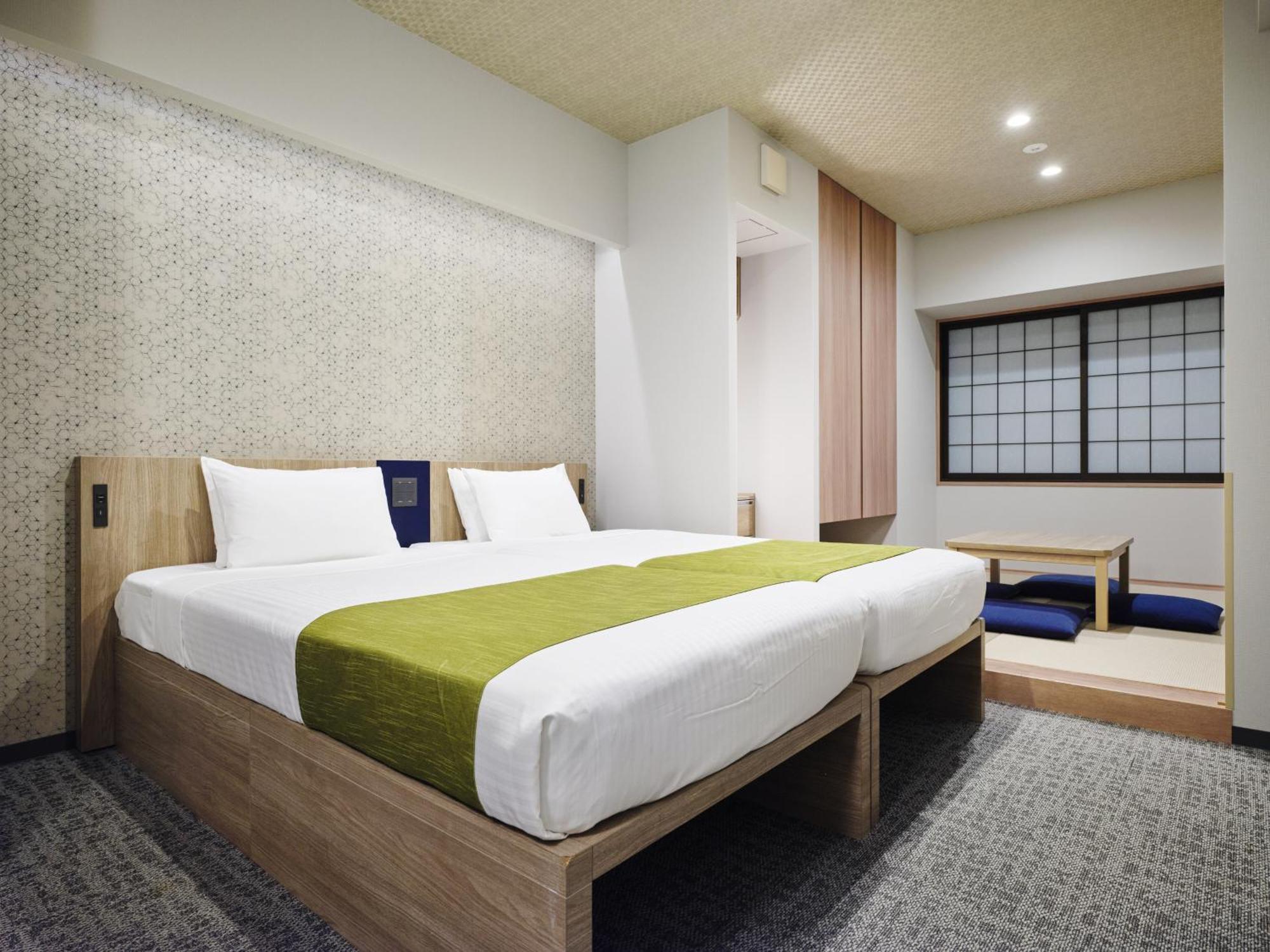 Deluxe Japanese Room Washing Machine