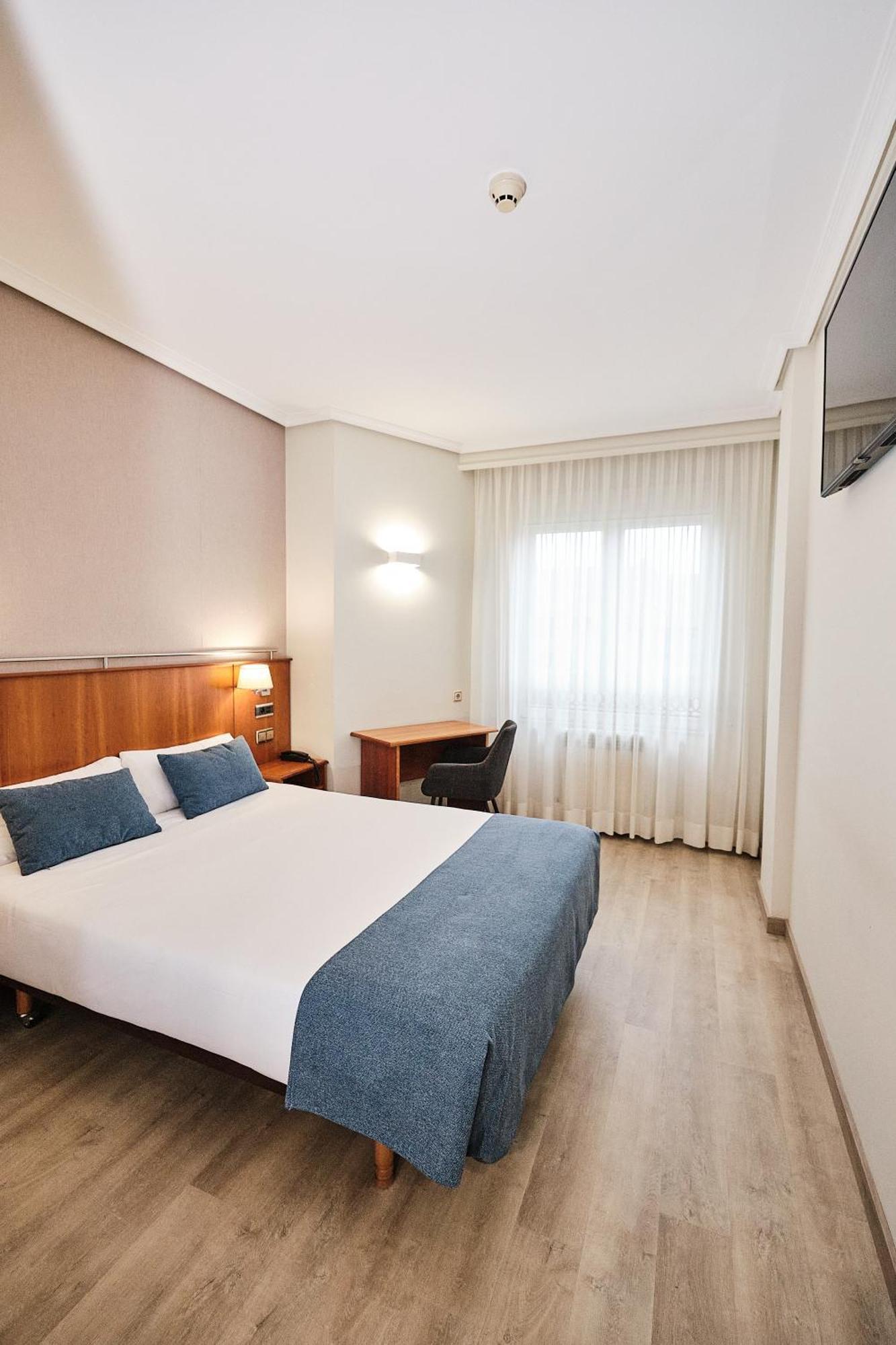 Double or Twin Room,1627930411:JPEG