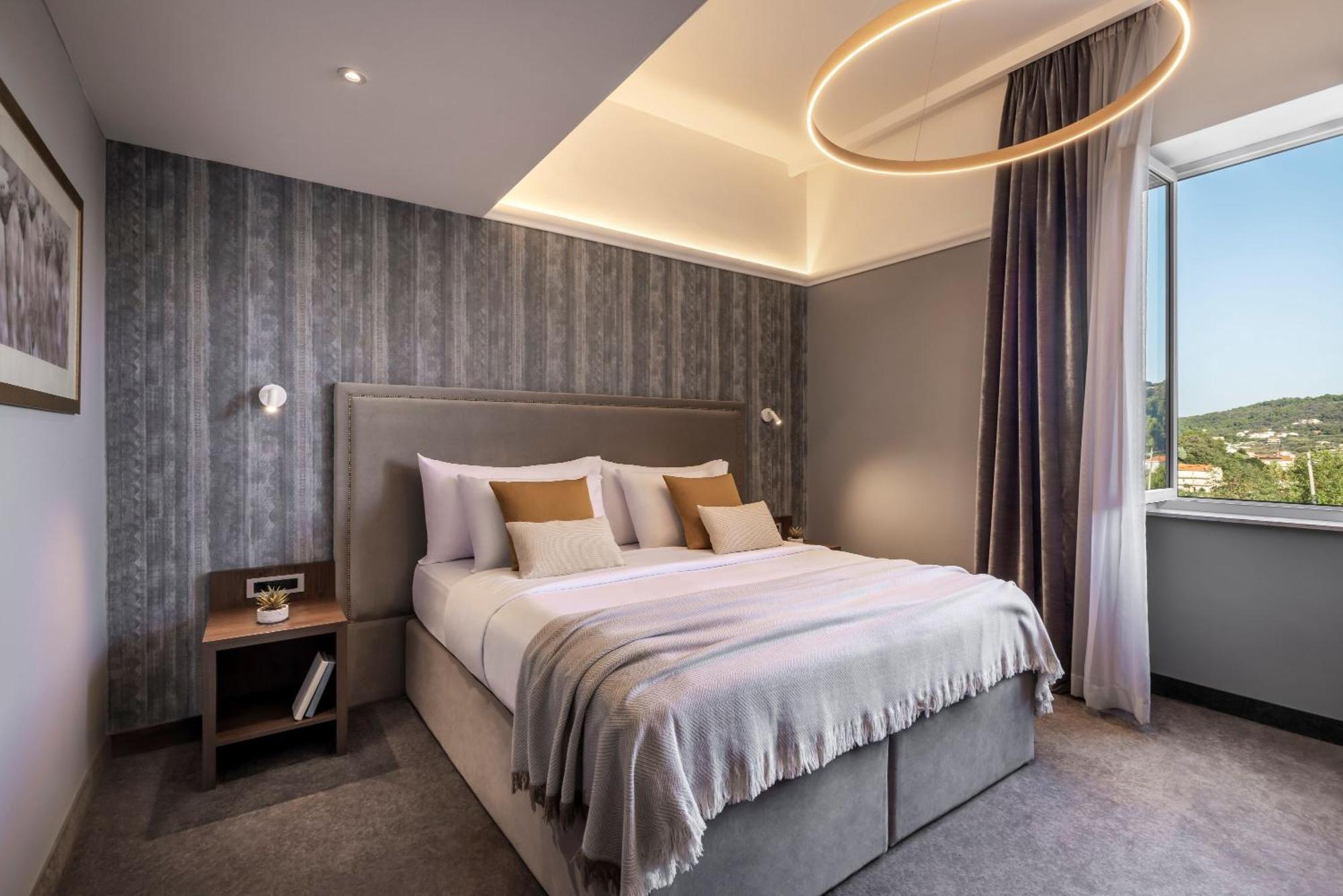 Superior Room 2