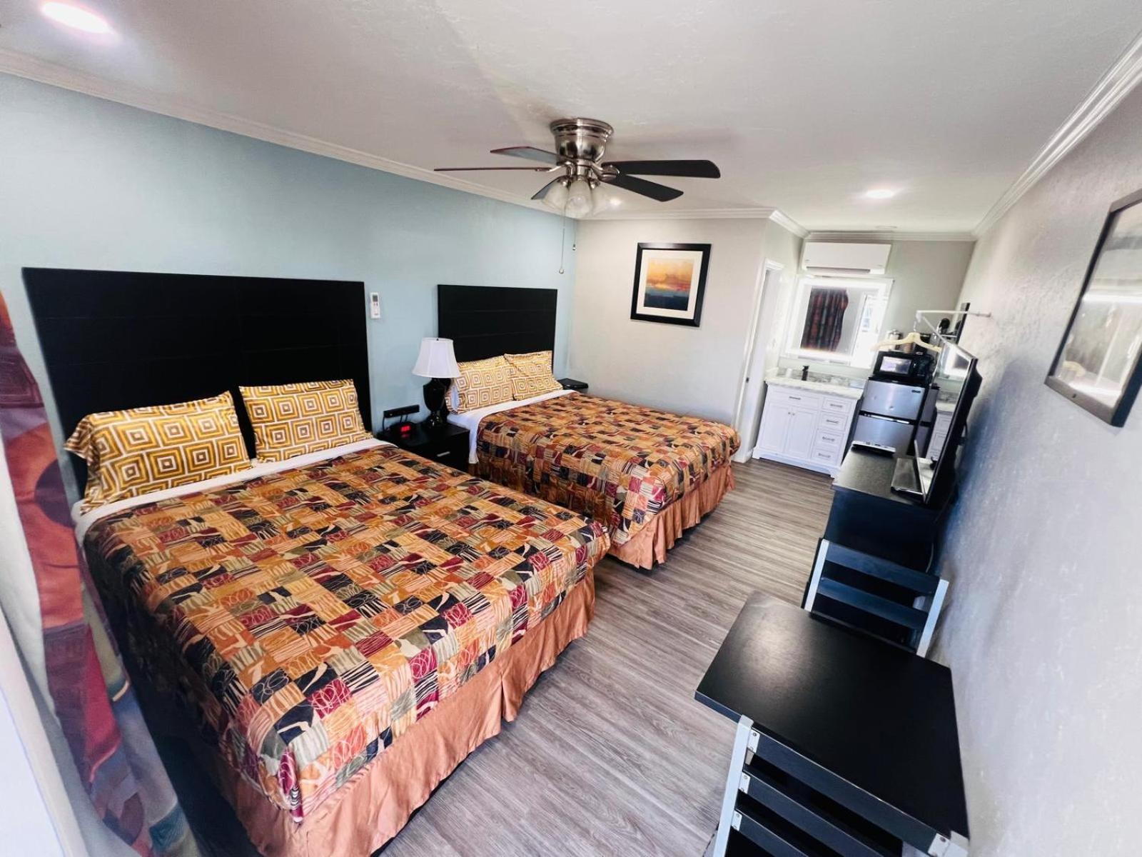 Standard Room Two Queen Beds Non-Smoking