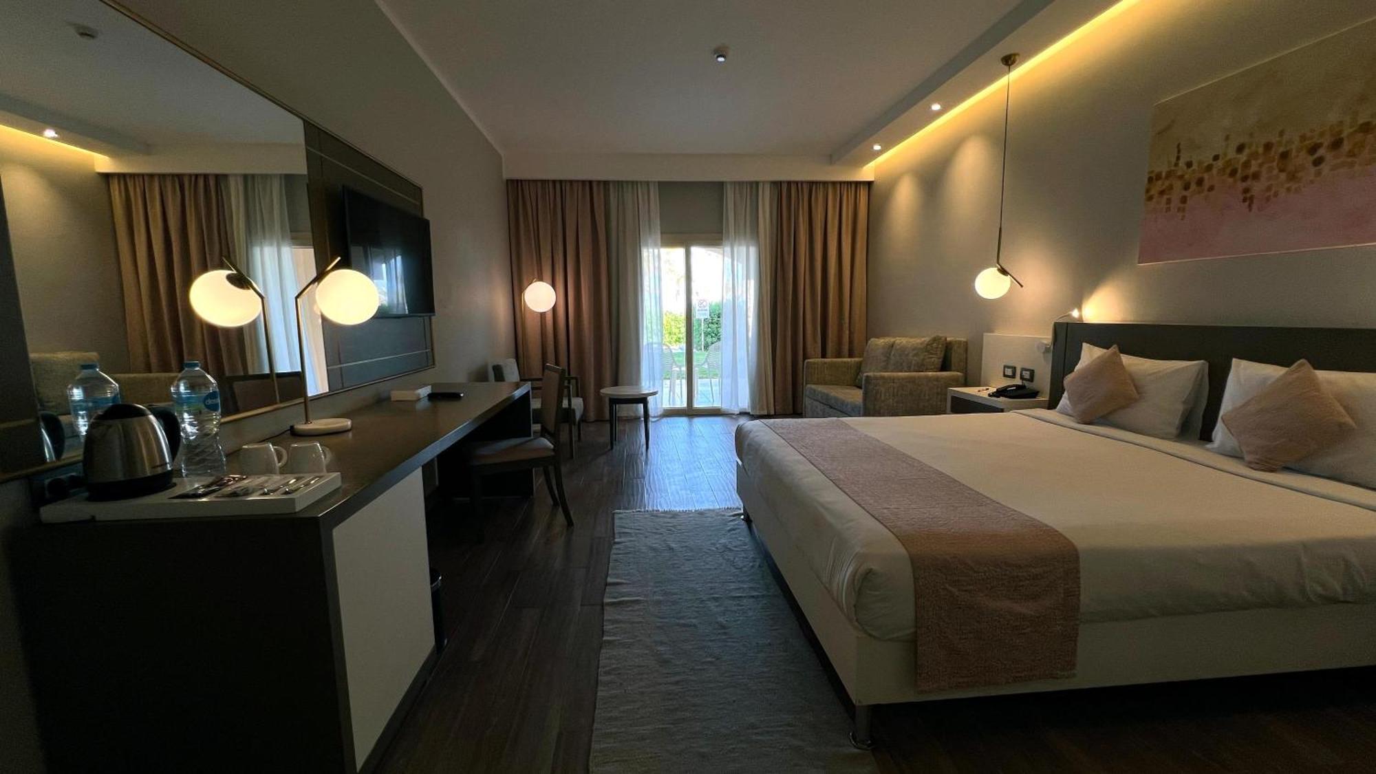 Premium Jacuzzi Outdoor Sea View Adults Only