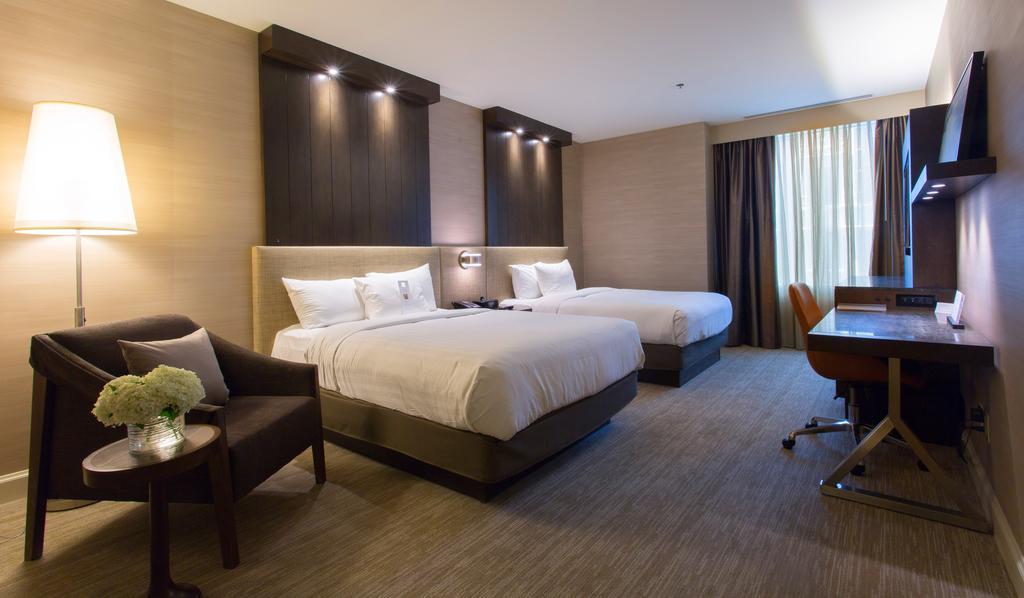 Queen Room Two Queen Beds High Floor