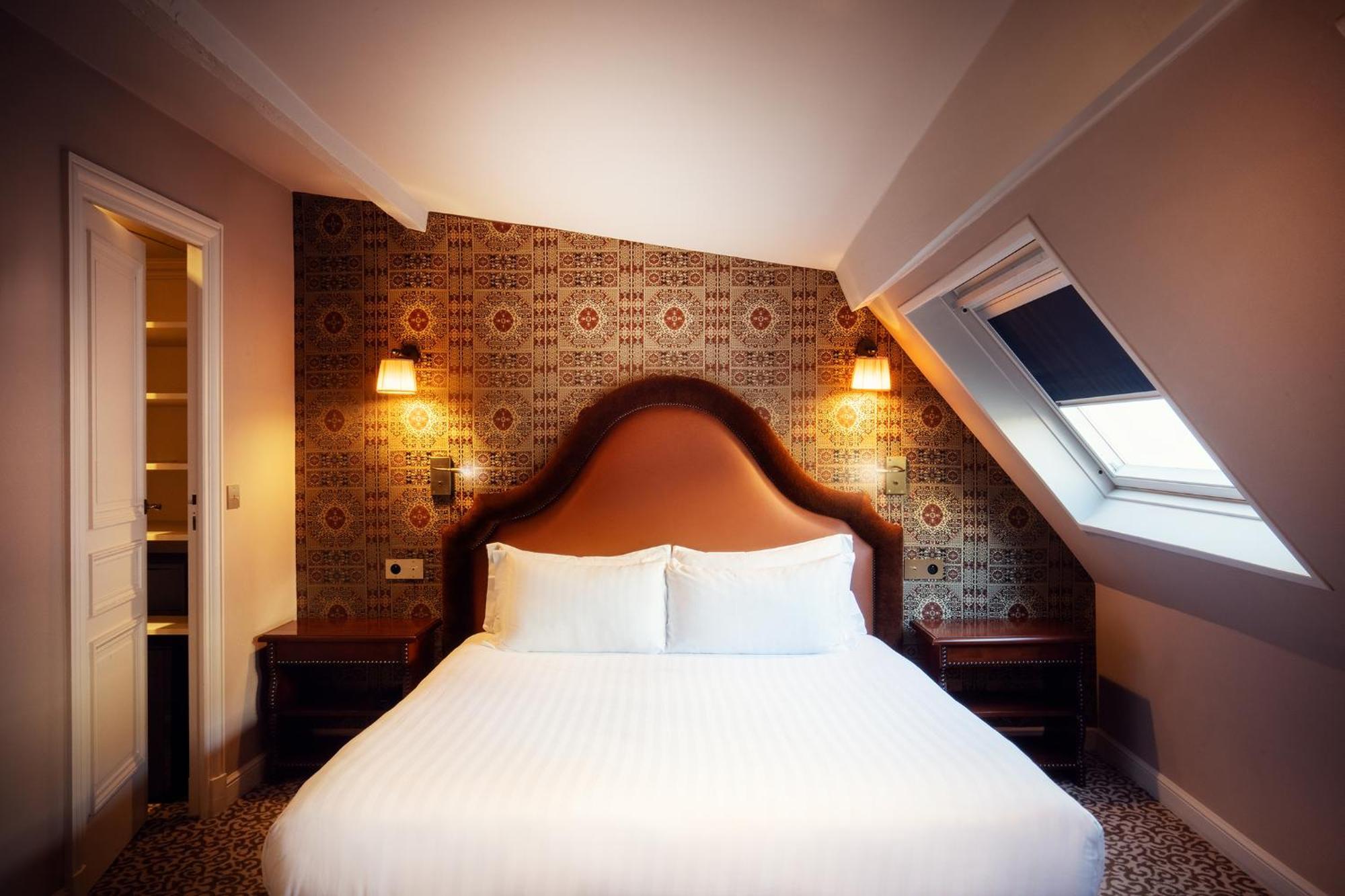 Signature Double Room by "Jacques Garcia",1628646236:JPEG