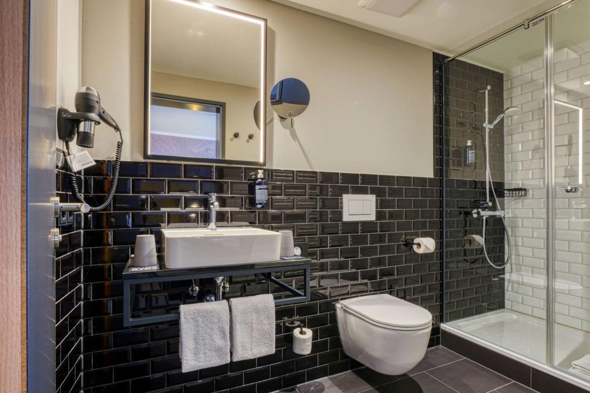 Standard Double Room Annex