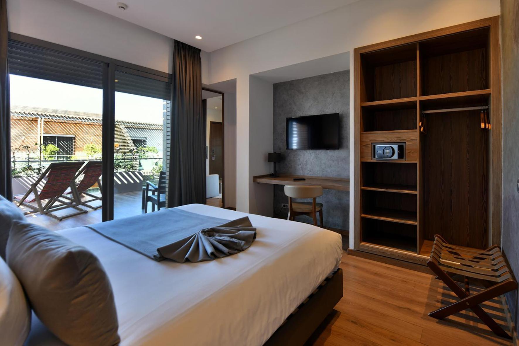 Superior Suite
