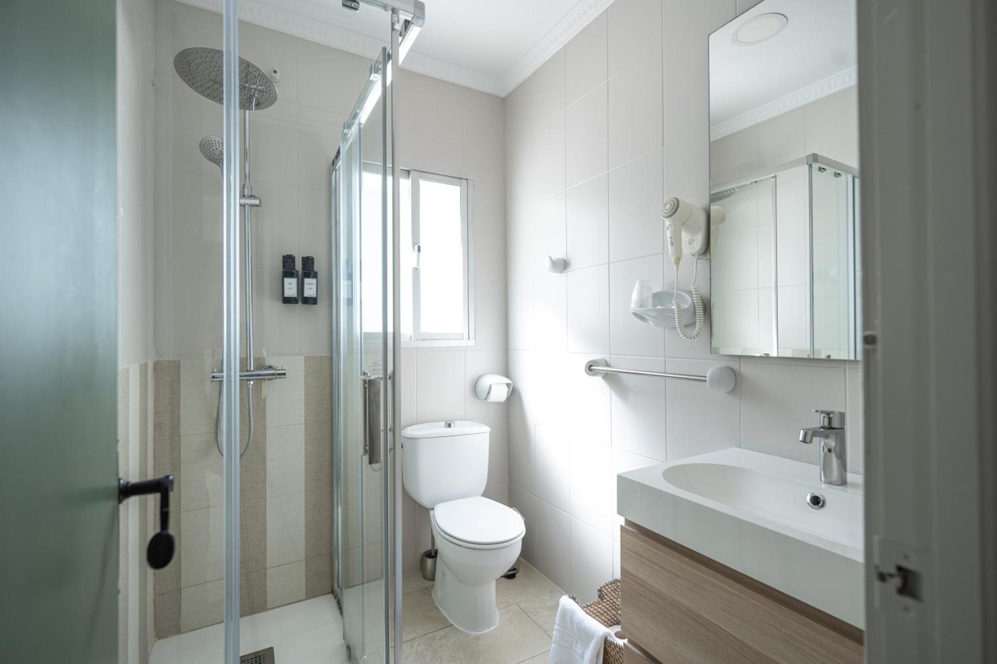 Budget Double Room,1628735867:JPEG