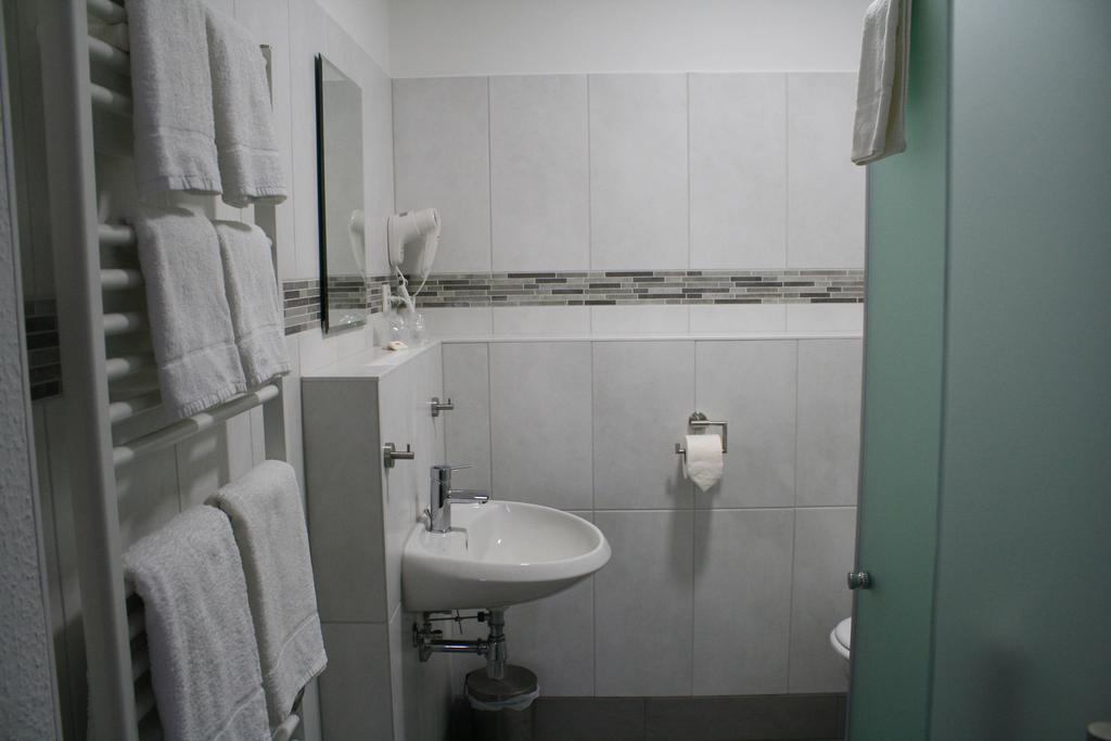 Double Room Ground Floor,656862978:JPEG