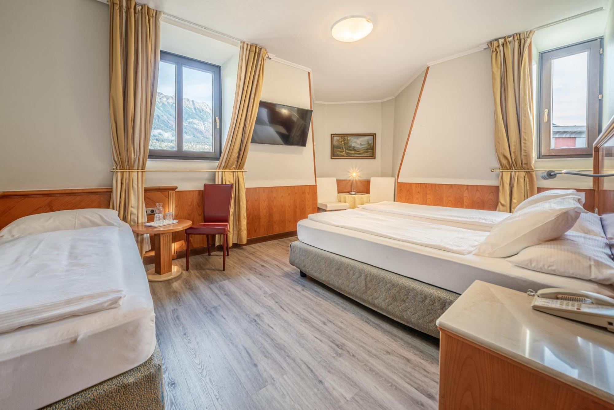 Triple Room