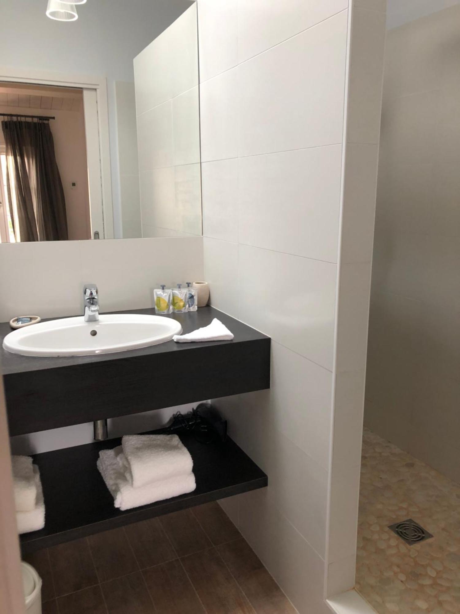 Classic Room No Toilets,1629389698:JPEG