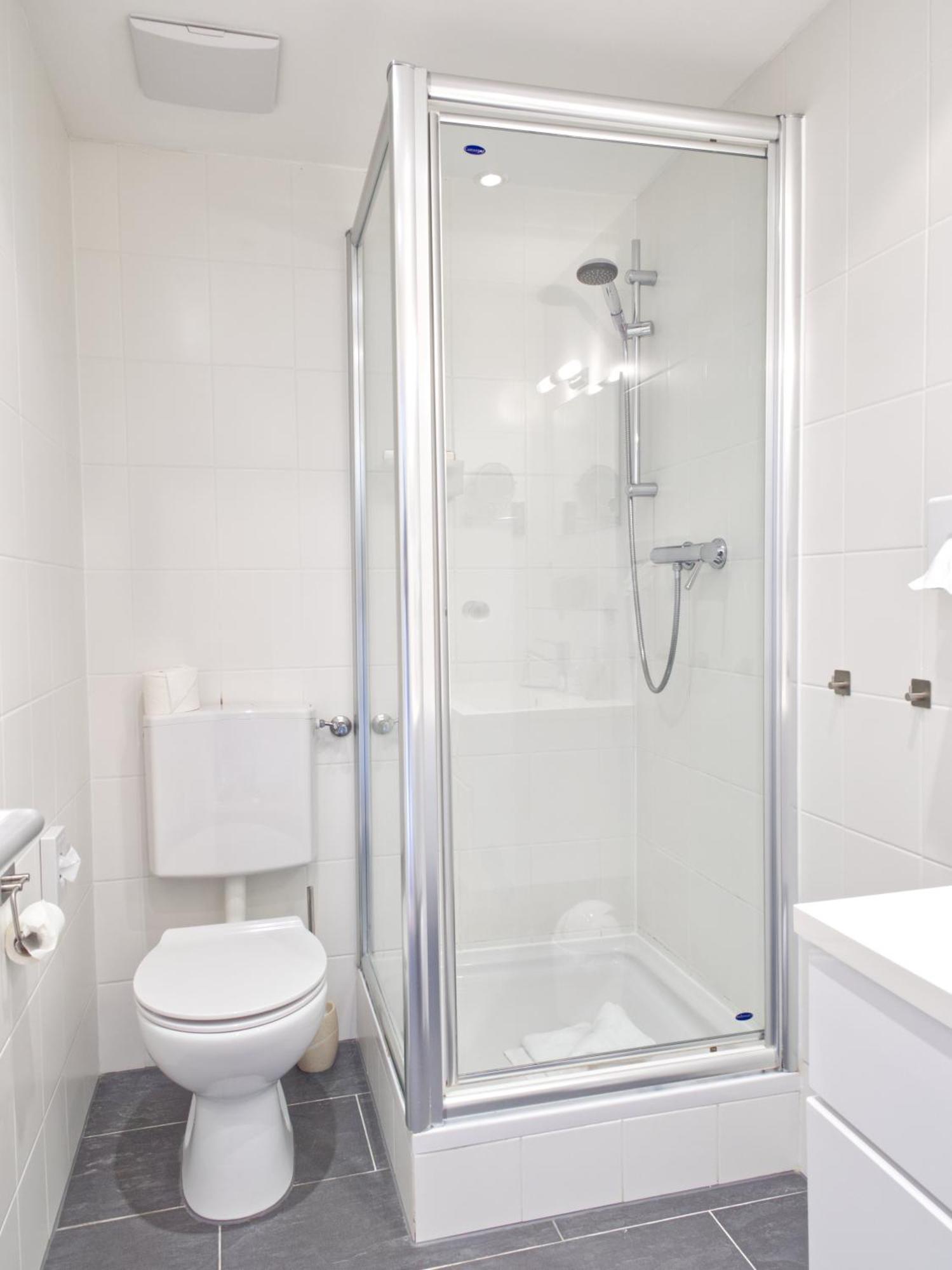 Two-Bedroom Apartment,1649892403:JPEG