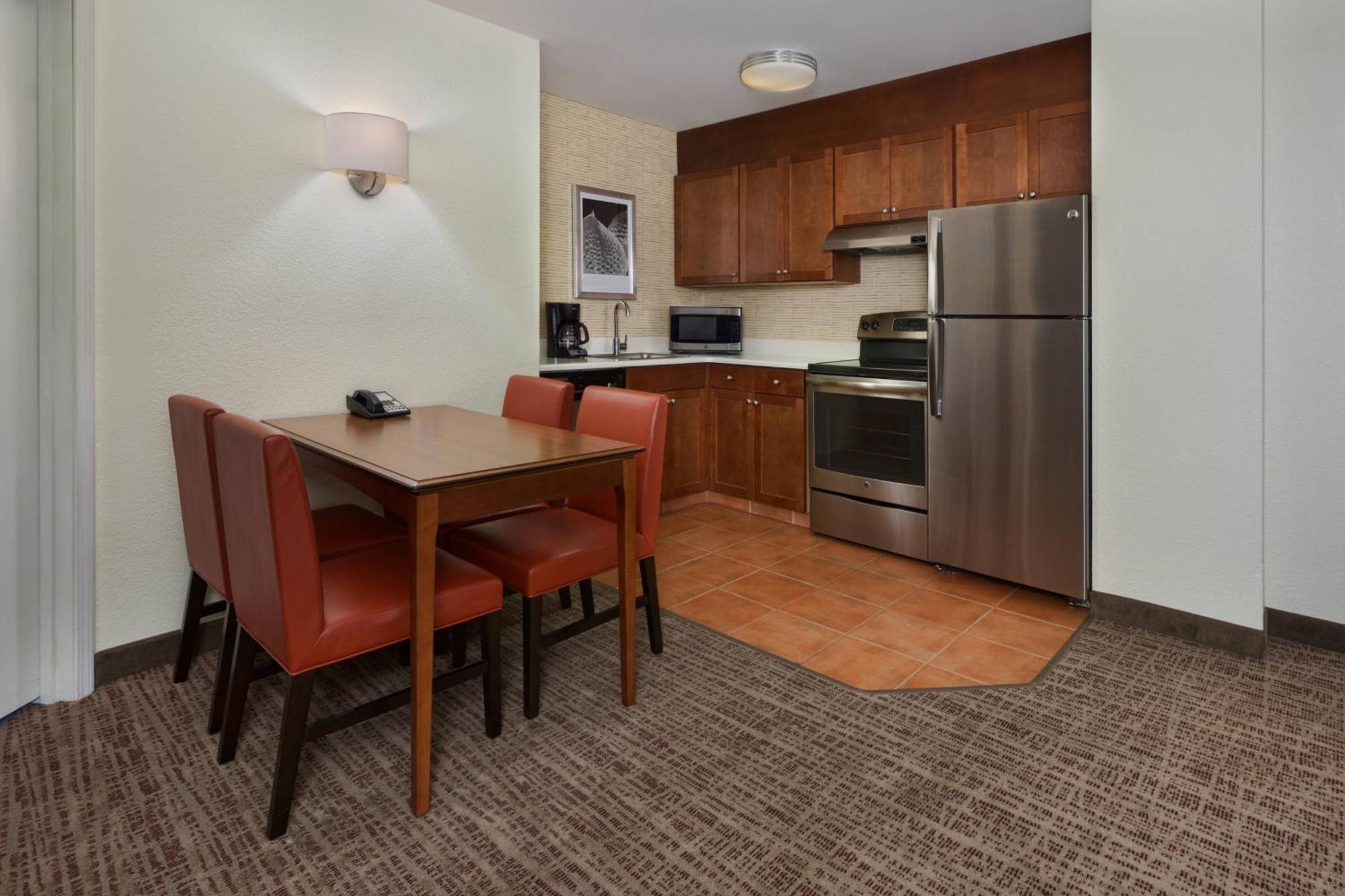 2 Bedroom Suite
