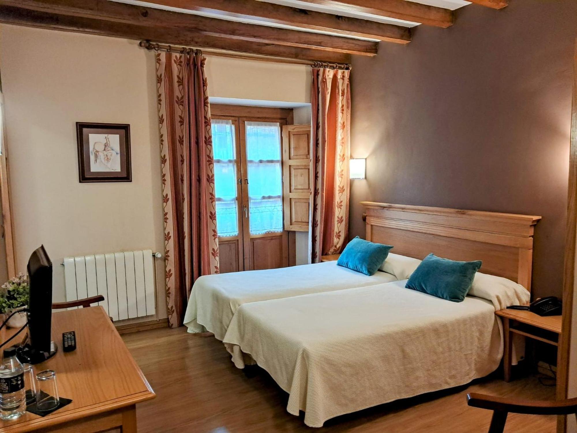 Double or Twin Room,1629402317:JPEG