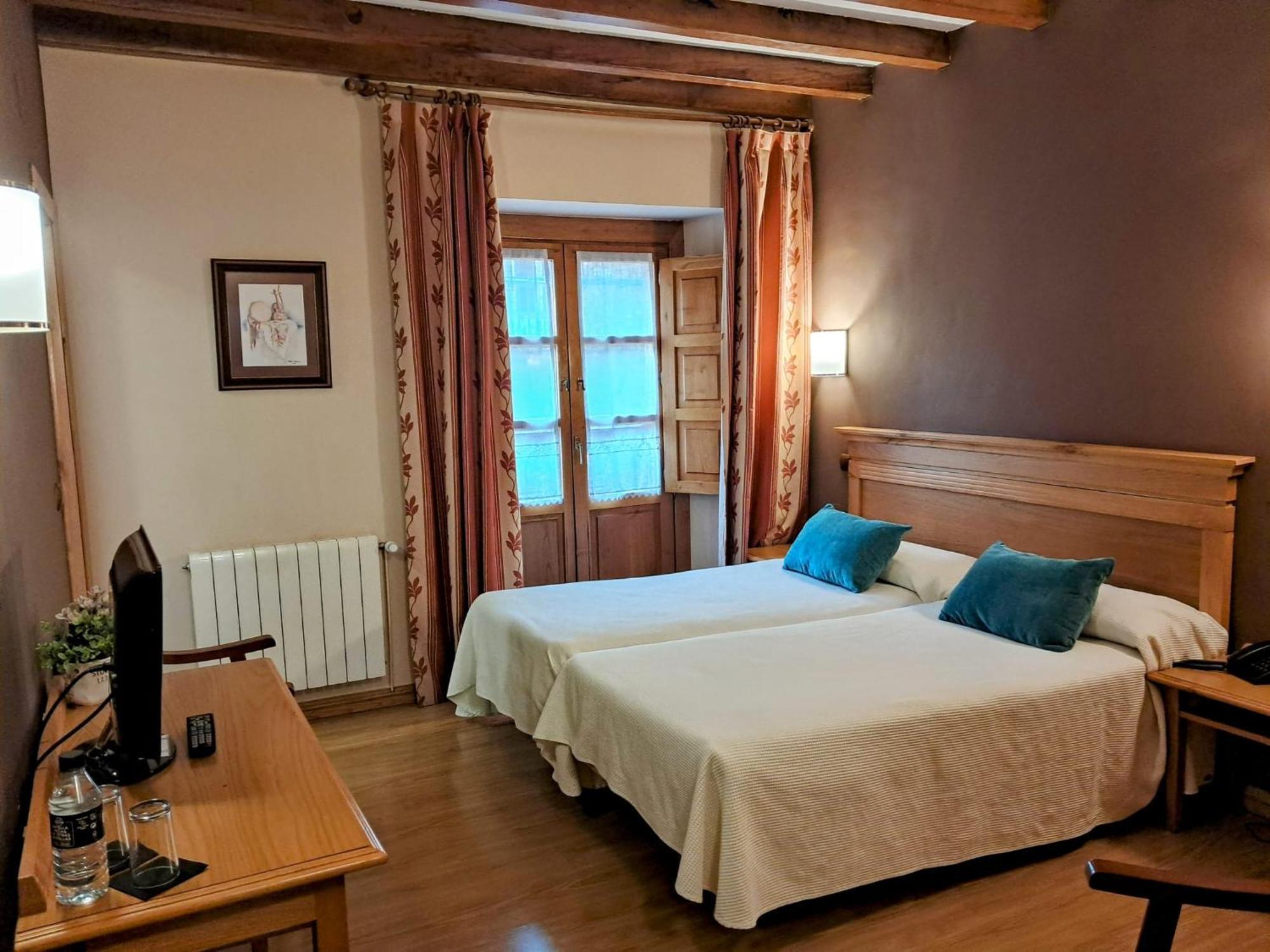 Single Room,1629402321:JPEG