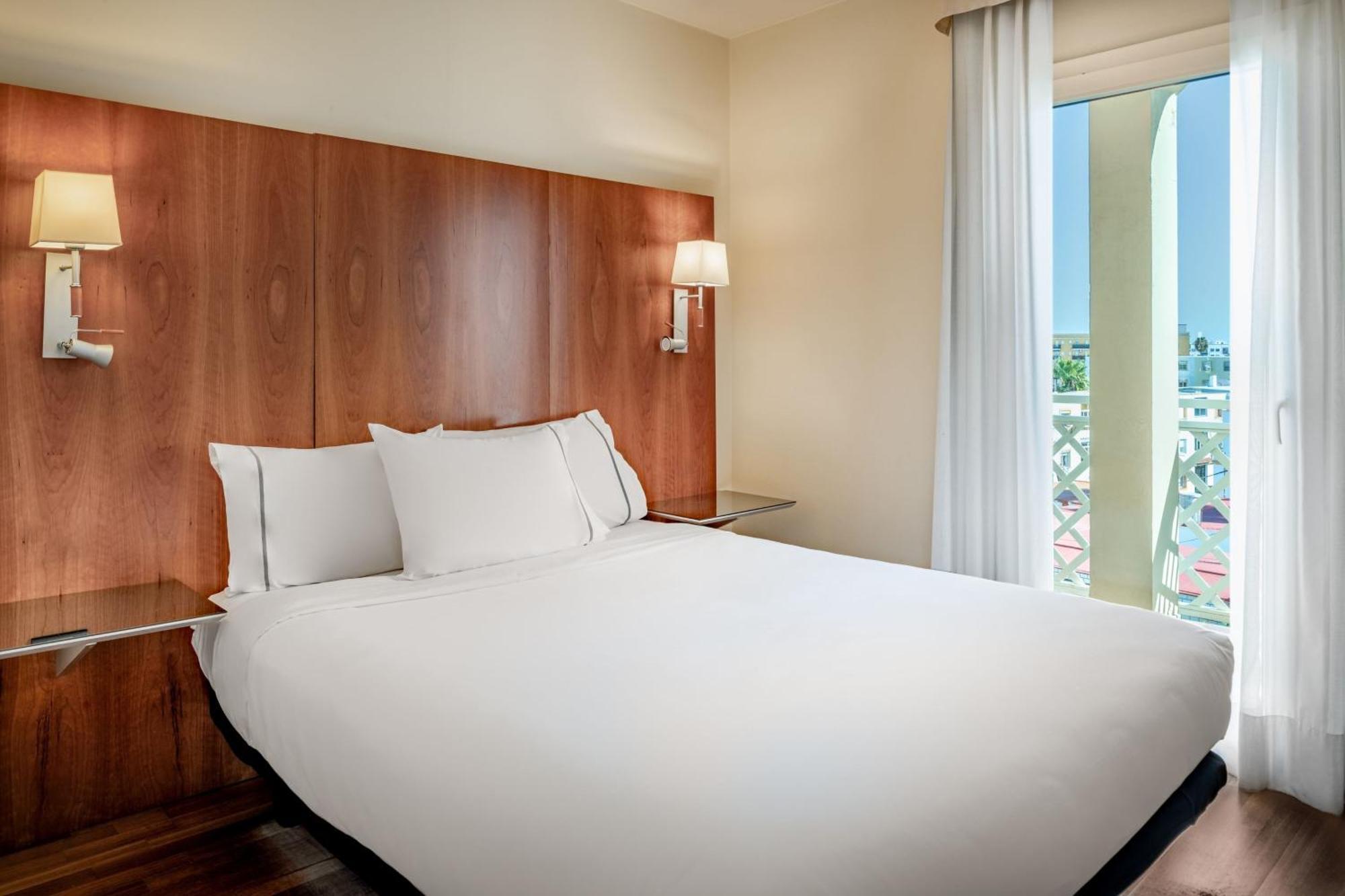 Single Room City View