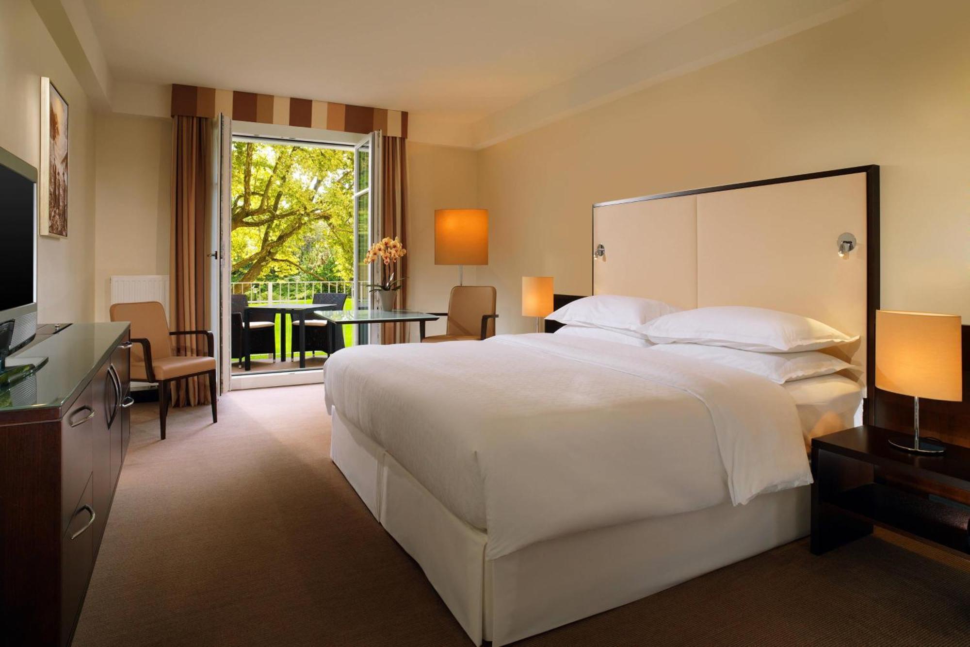 Terrace Room ETAGE7 Access