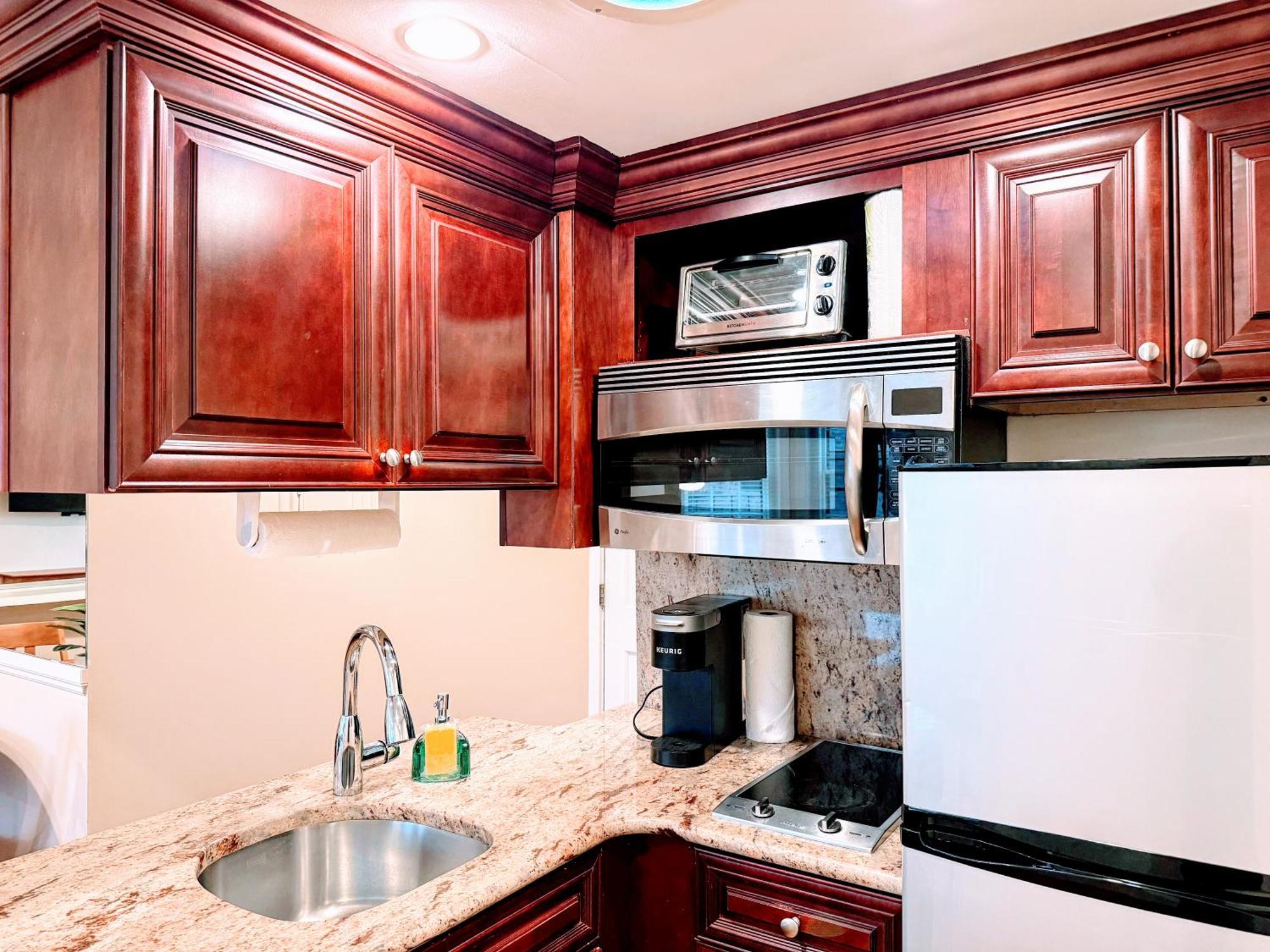 One-Bedroom Suite