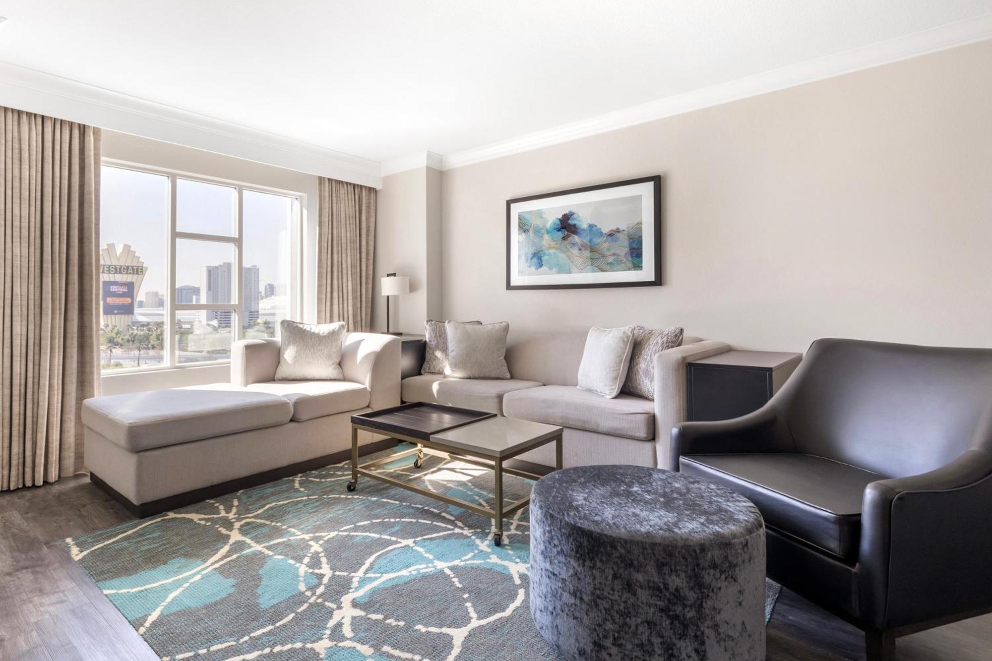 One-Bedroom King Suite Sofa Bed