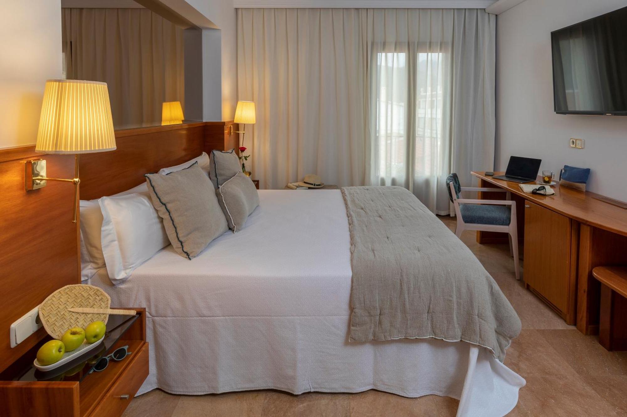 Comfort Double or Twin Room