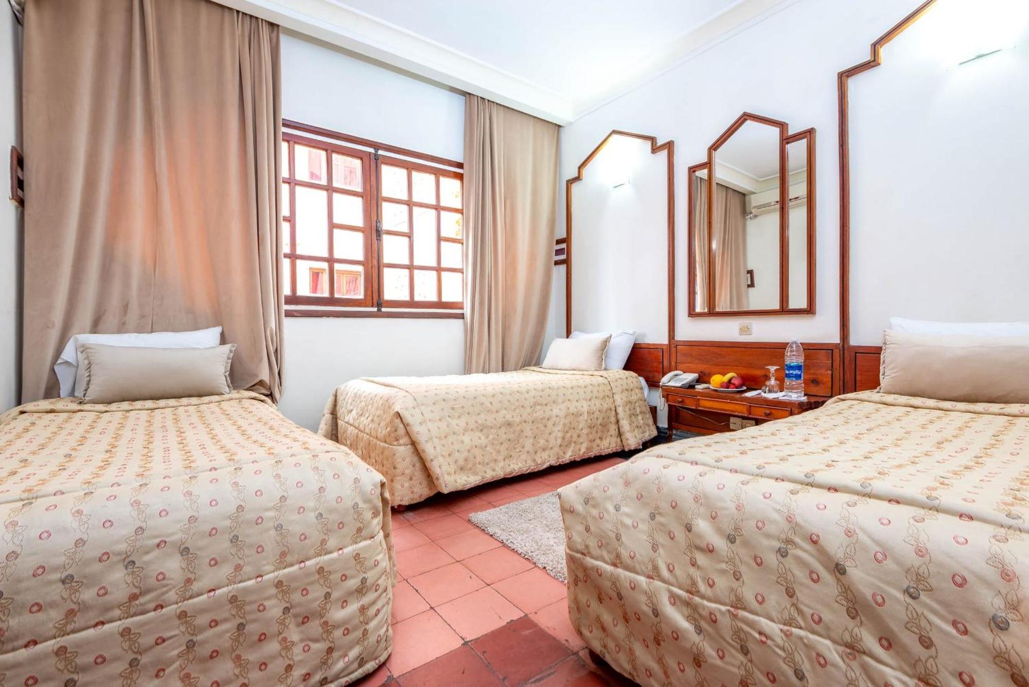 Triple Room,1629901598:JPEG