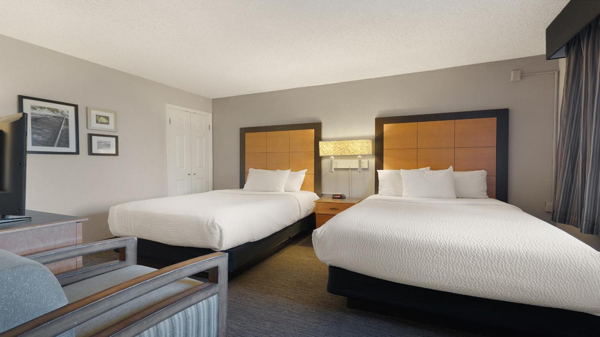 Deluxe Double Room Two Double Beds