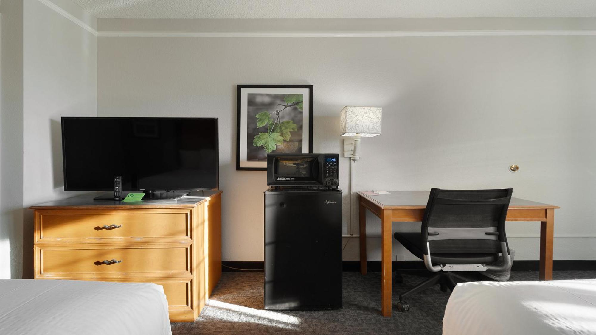 Deluxe Double Room Two Double Beds