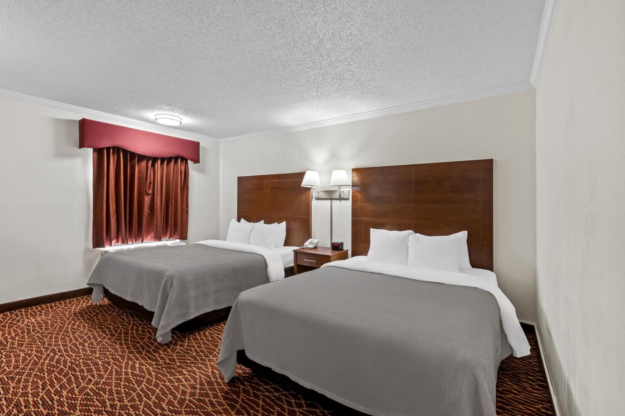 Queen Room Two Queen Beds Non-Smoking
