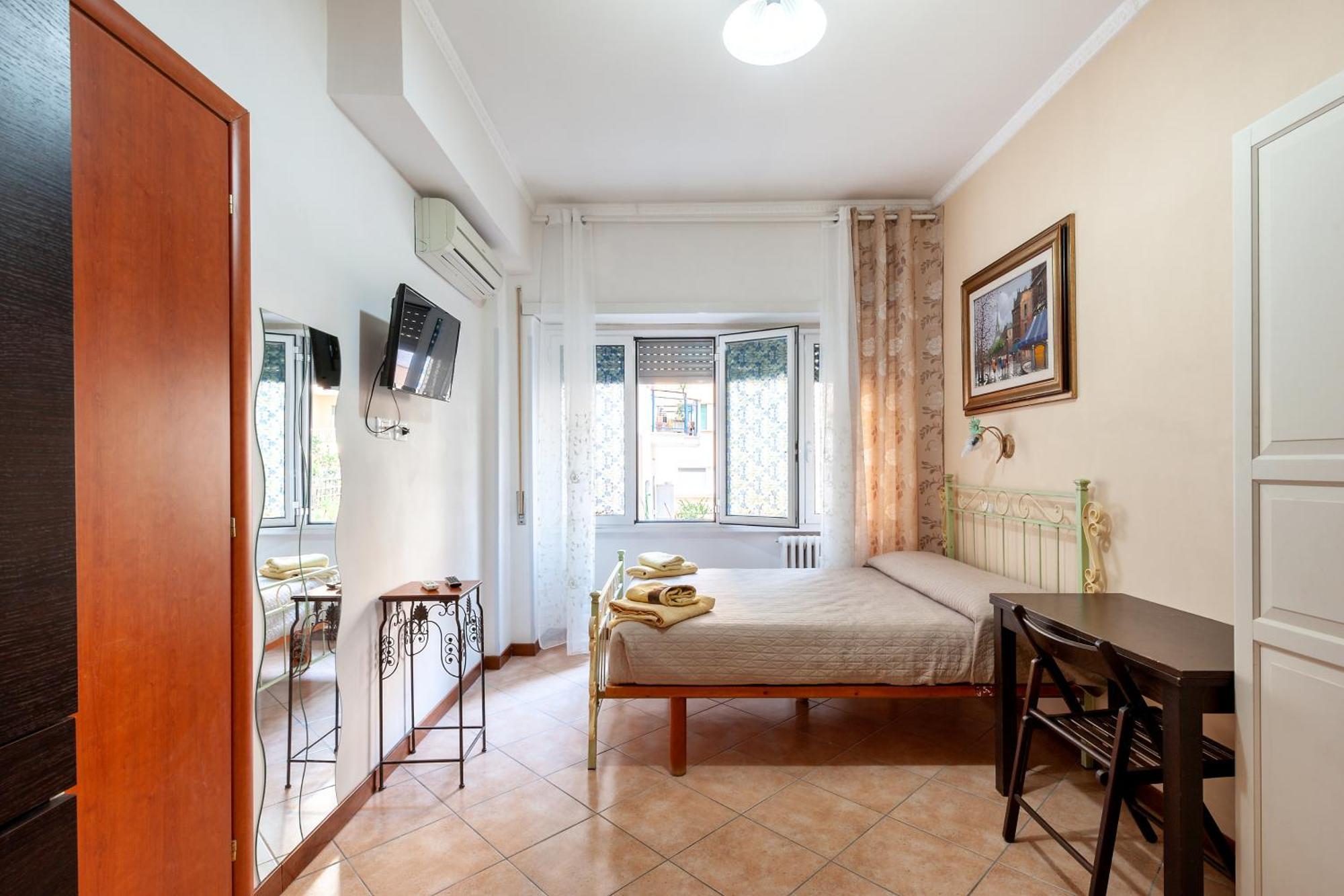 Double Room,1629944871:JPEG